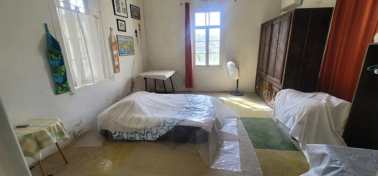 Traditional Old House With Spacious Garden For Sale in Ghbale, Kesrouane — الصورة 7