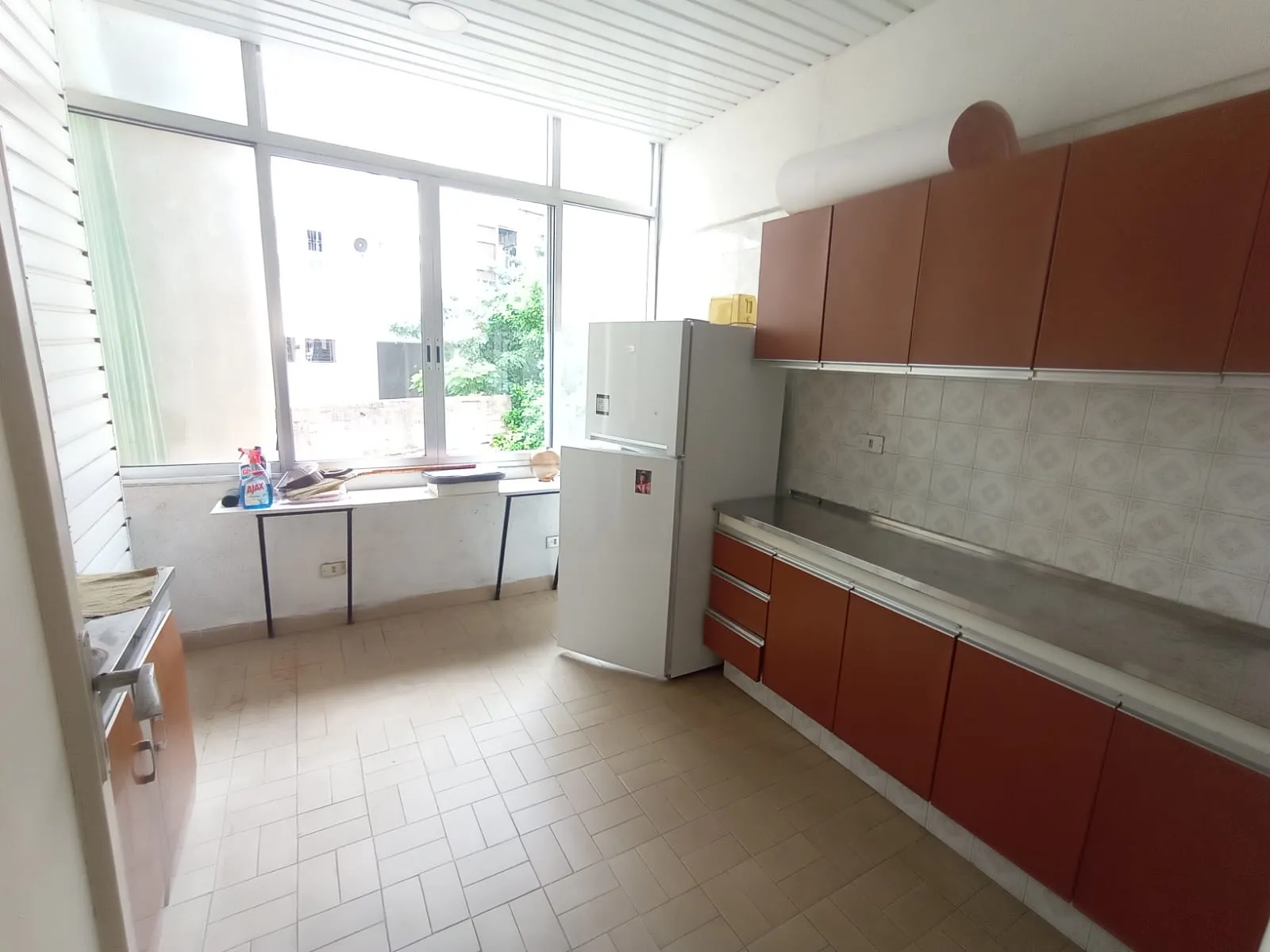 Bright Apartment For Sale in Achrafieh, Saydeh — photo 3