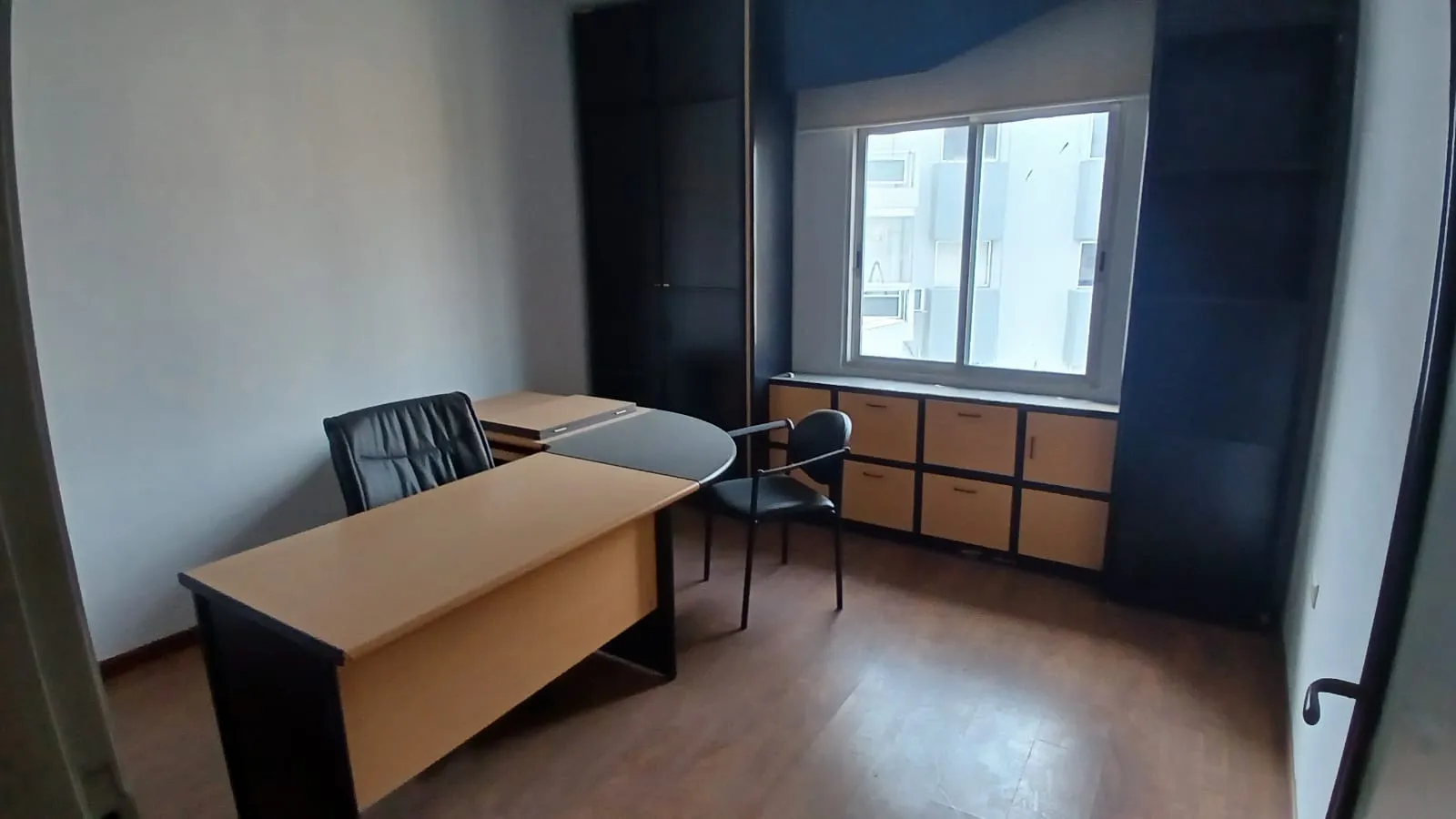 65 SQM Furnished Office For Rent in Zalka — الصورة 2
