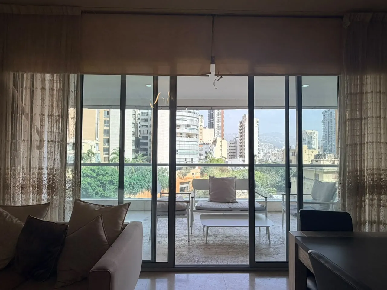 Elegant & Modern Apartment For Sale in Achrafieh, Sioufi — photo 5