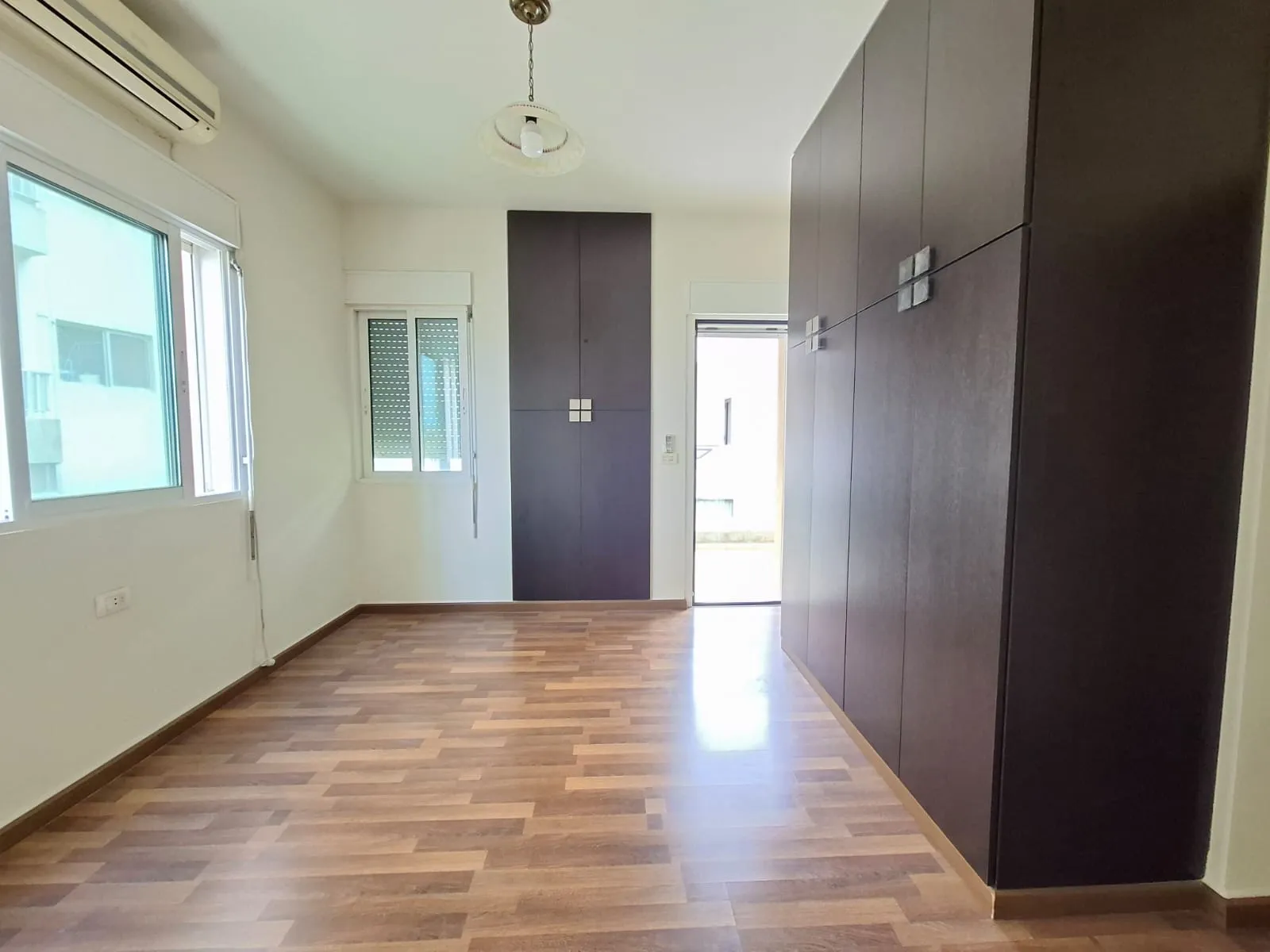 Unfurnished 3-Bedroom Apartment For Rent in Zouk Mikael — الصورة 10