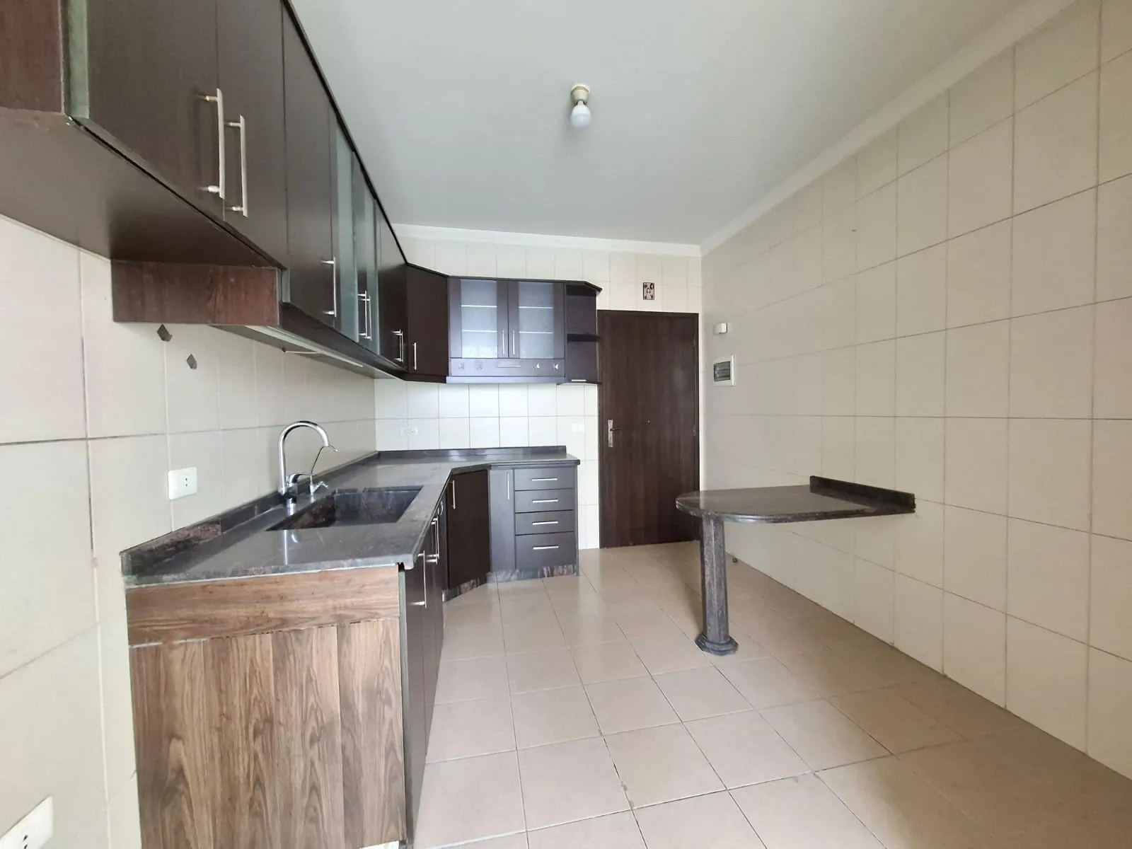 Unfurnished 3-Bedroom Apartment For Rent in Zouk Mikael — الصورة 5