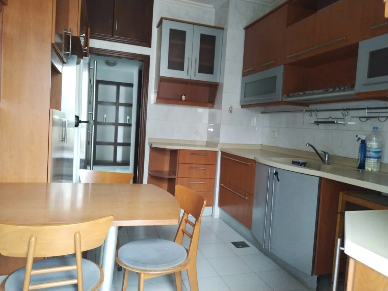Spacious 3-Bedroom Apartment With Sea Veiw For Sale In Kfaryassine — الصورة 4