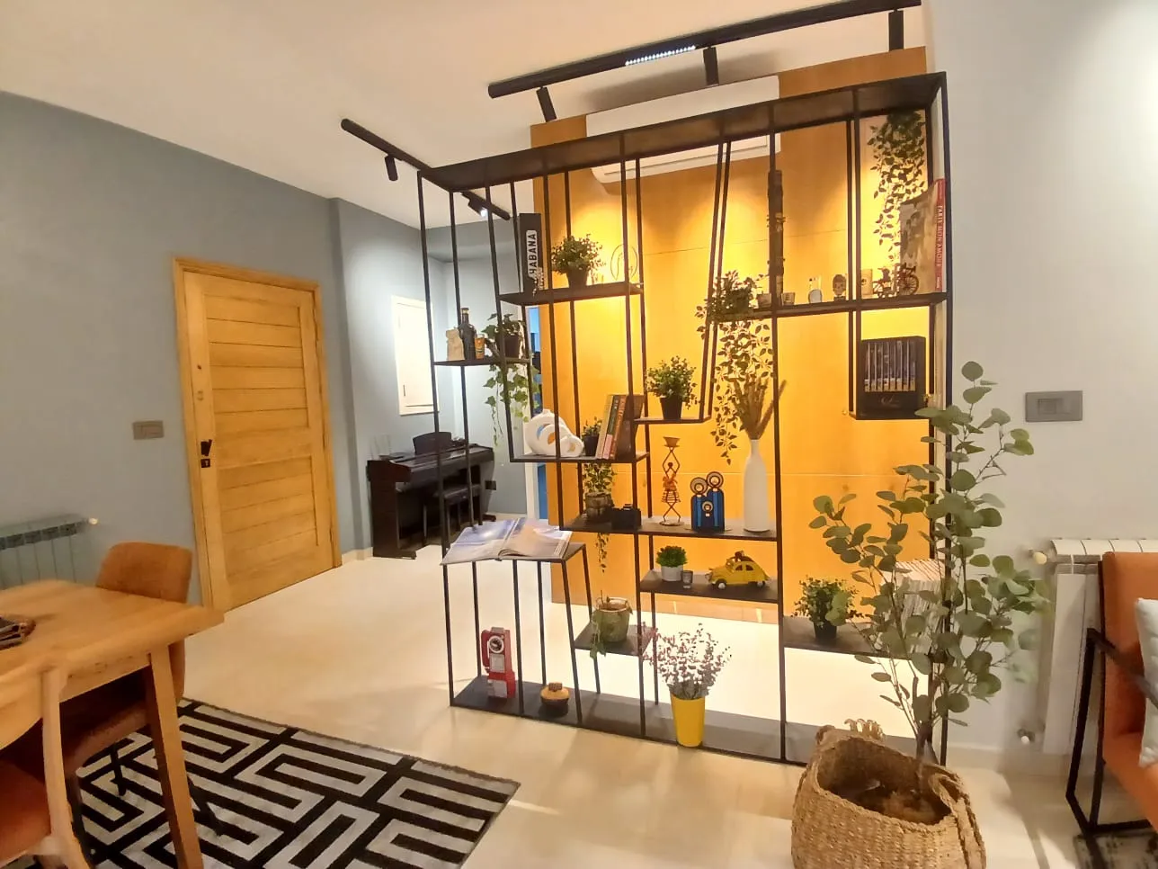 Beautifully Decorated & Furnished Apartment For Sale in Bsalim — الصورة 8