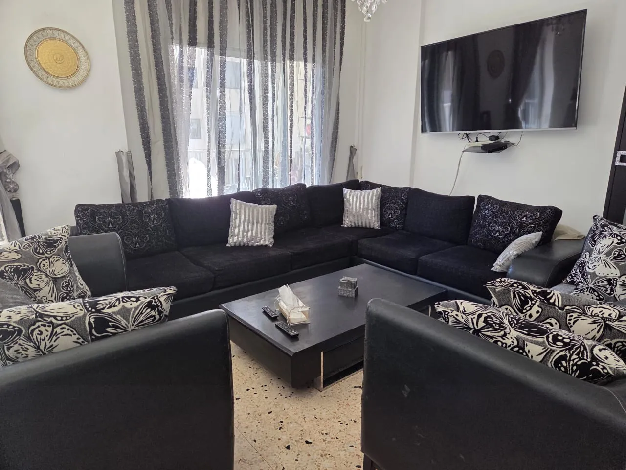 3-Bedroom Unfurnished Apartment For Sale in Verdun, Beirut — photo 4