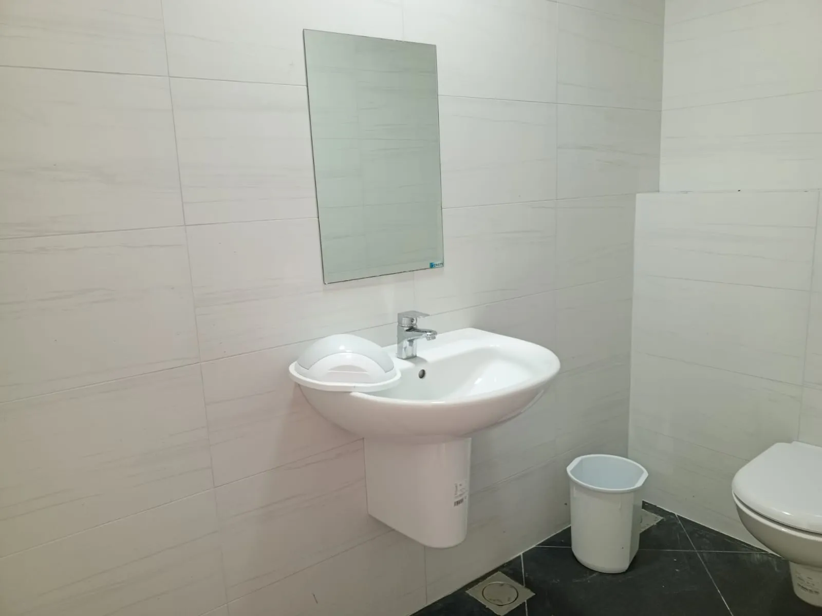 Furnished Apartment With Terrace & Sea View For Rent In Blat, Jbeil — الصورة 10