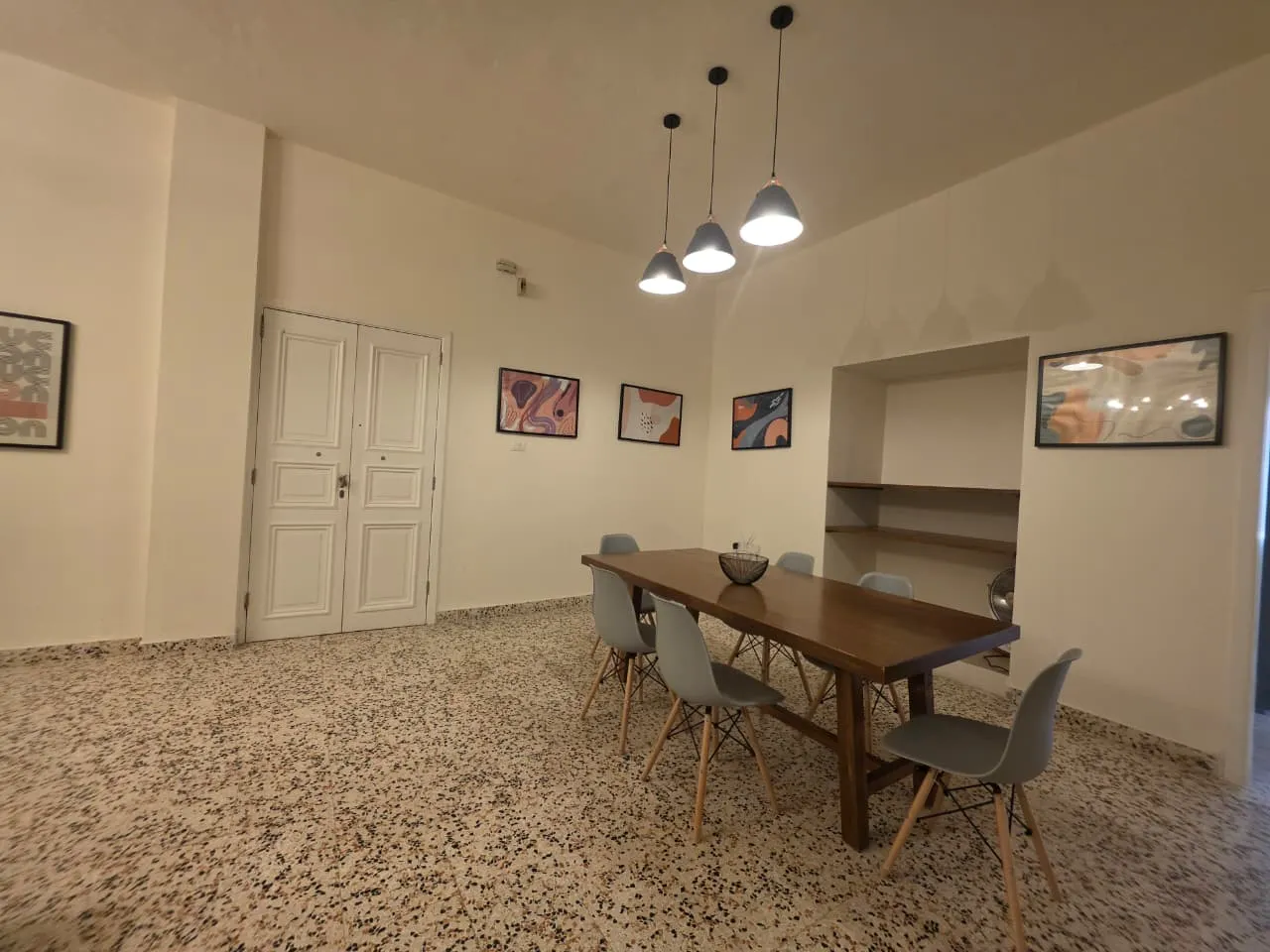 Furnished Apartment For Rent in Batroun — الصورة 3