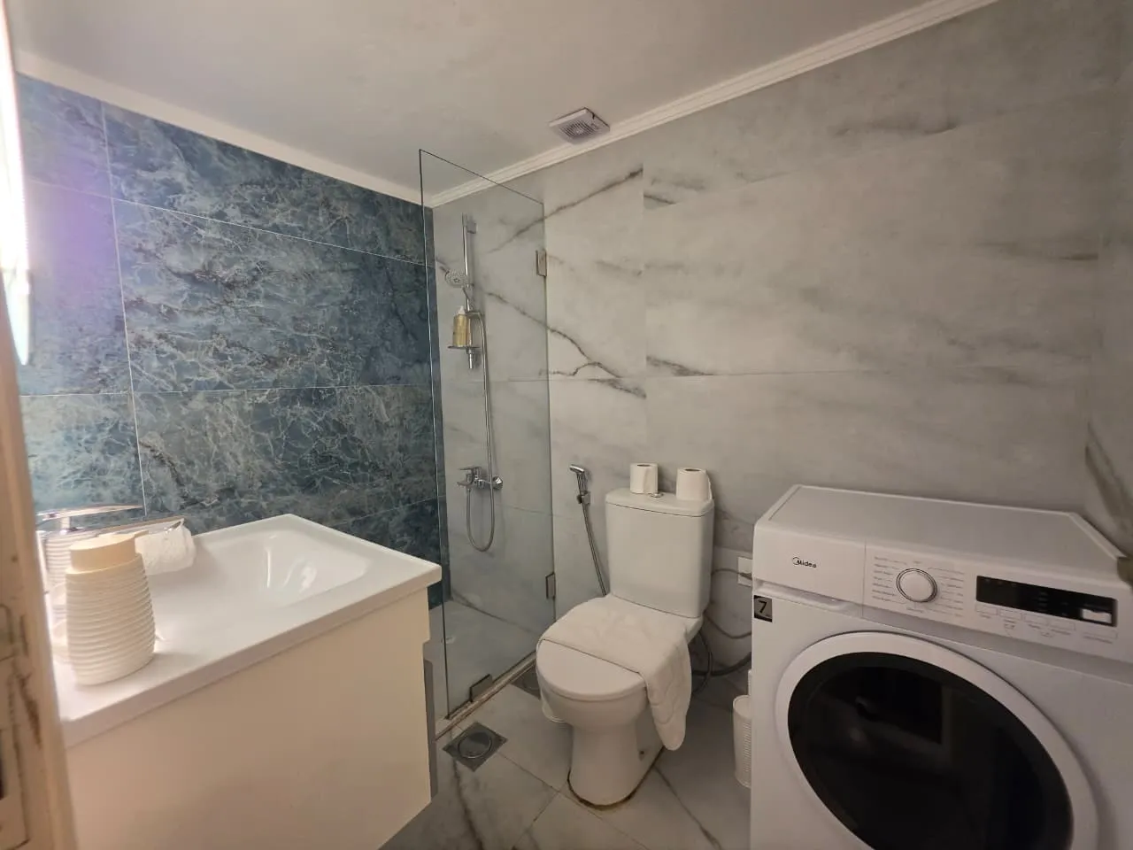 Furnished Apartment For Rent in Batroun — الصورة 9