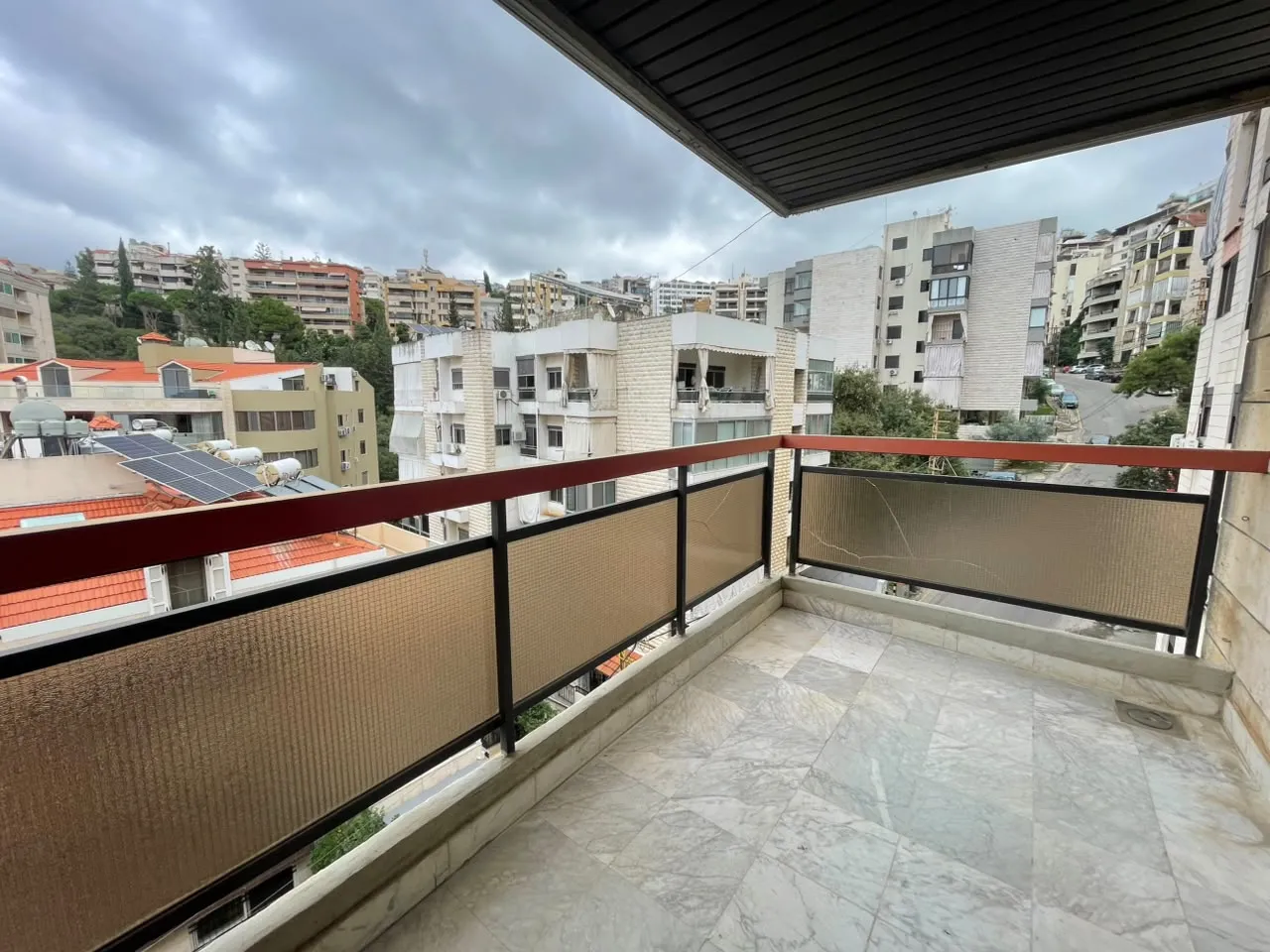 Exclusive!!! Unfurnished 2-Bedroom Apartment For Sale in Beit El Chaar — الصورة 3