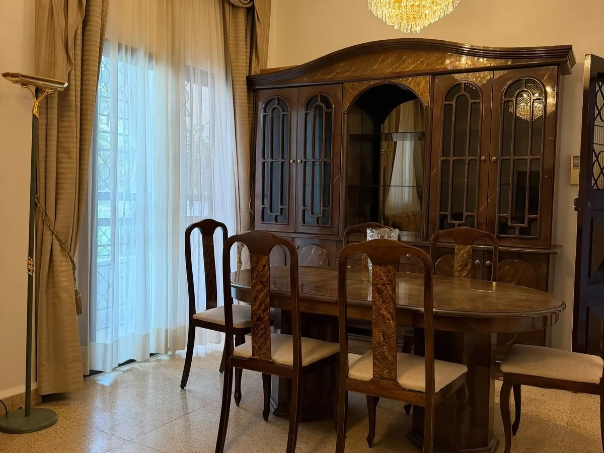 Furnished 2-Bedroom Apartment For Rent in Hadath, Baabda — الصورة 2