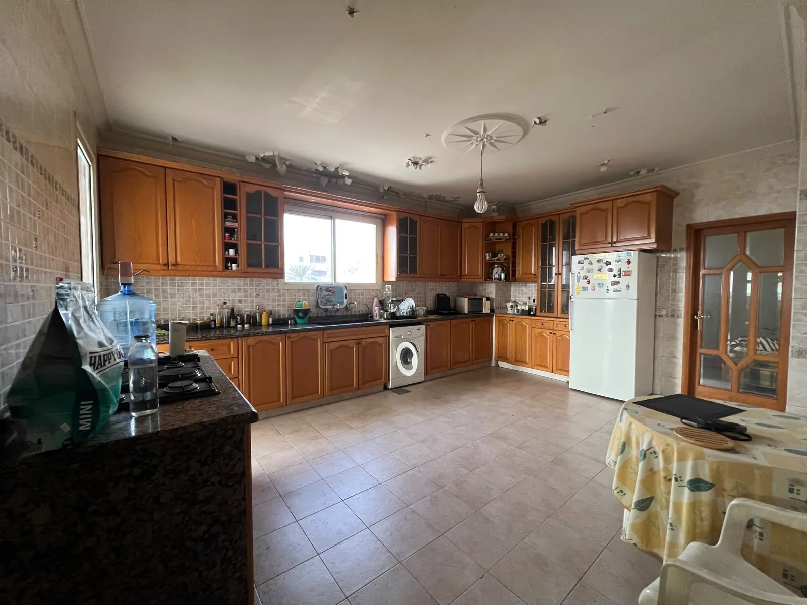 3-Bedroom Unfurnished Apartment For Sale in Hadath, Baabda — photo 4