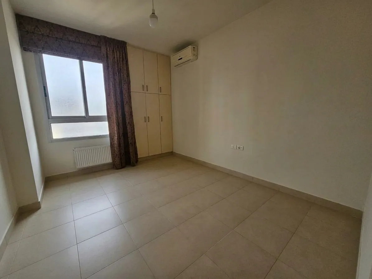 In Strategical Area A Furnished Apartment For Rent in Achrafieh — photo 10