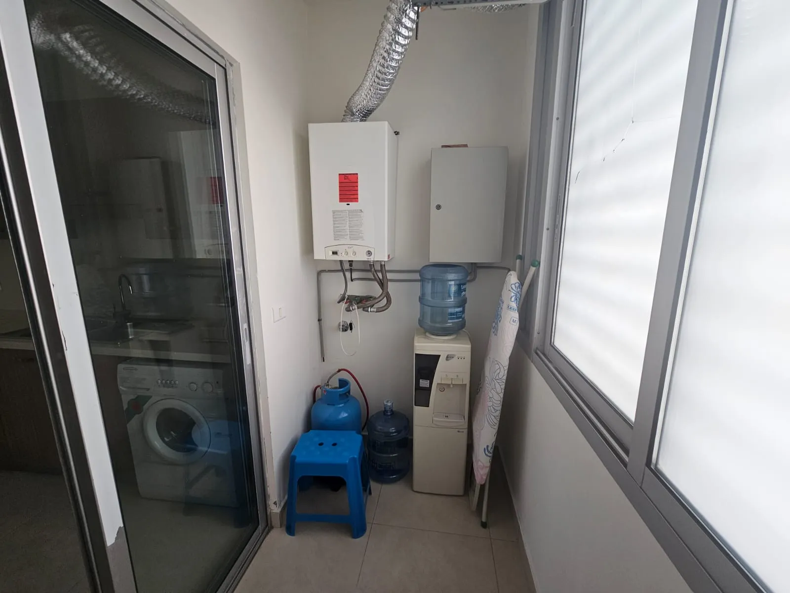 In Strategical Area A Furnished Apartment For Rent in Achrafieh — photo 7