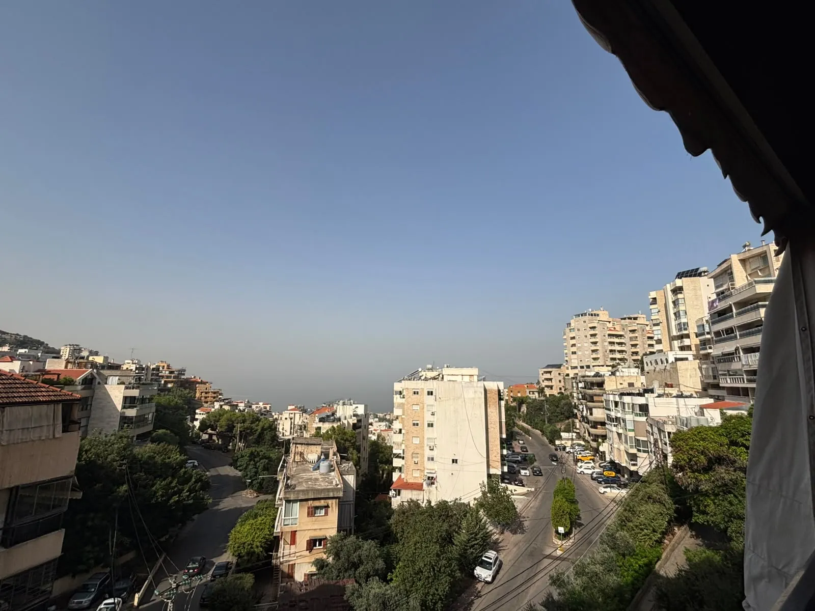 Semi-Furnished Apartment For Rent in Mtayleb — الصورة 8