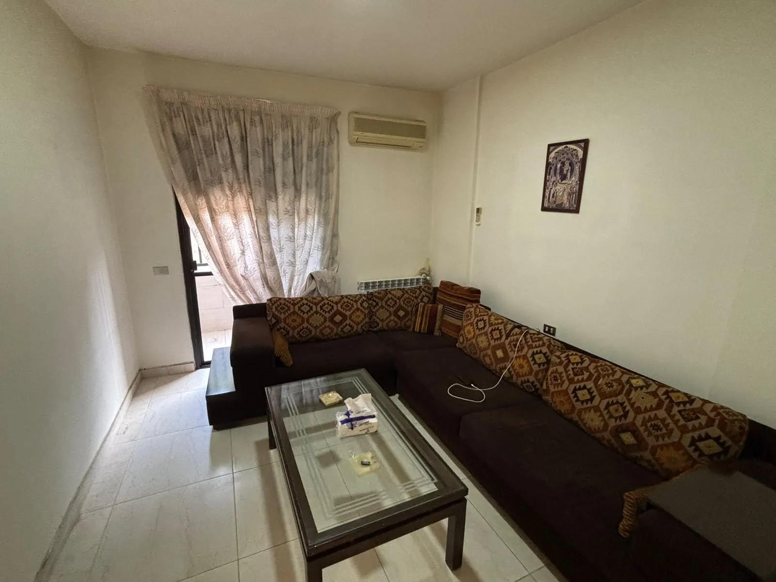 Semi-Furnished Apartment For Rent in Mtayleb — الصورة 9