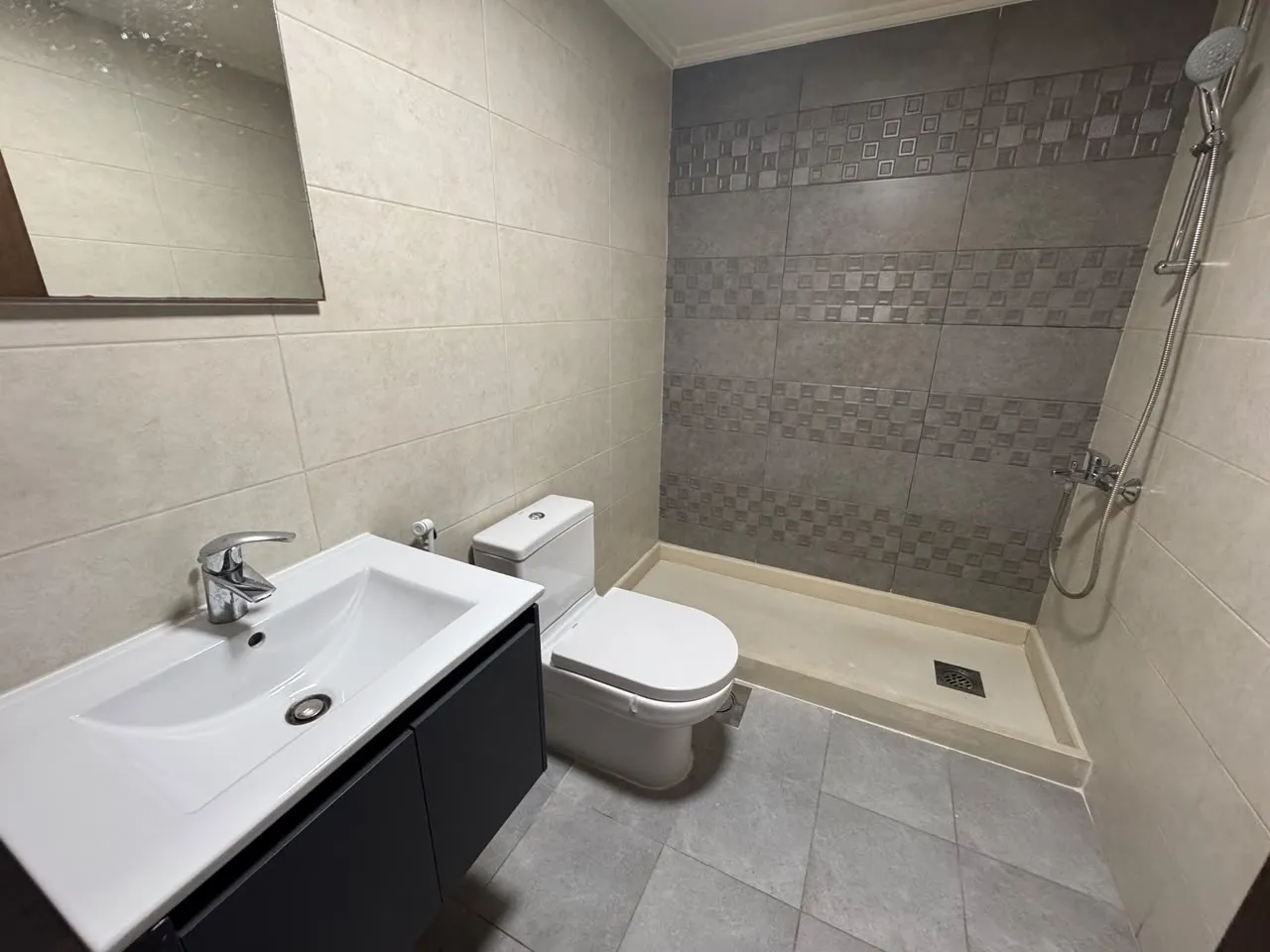 Brand New 3-Bedroom Apartment For Sale in Spears, Beirut — photo 6