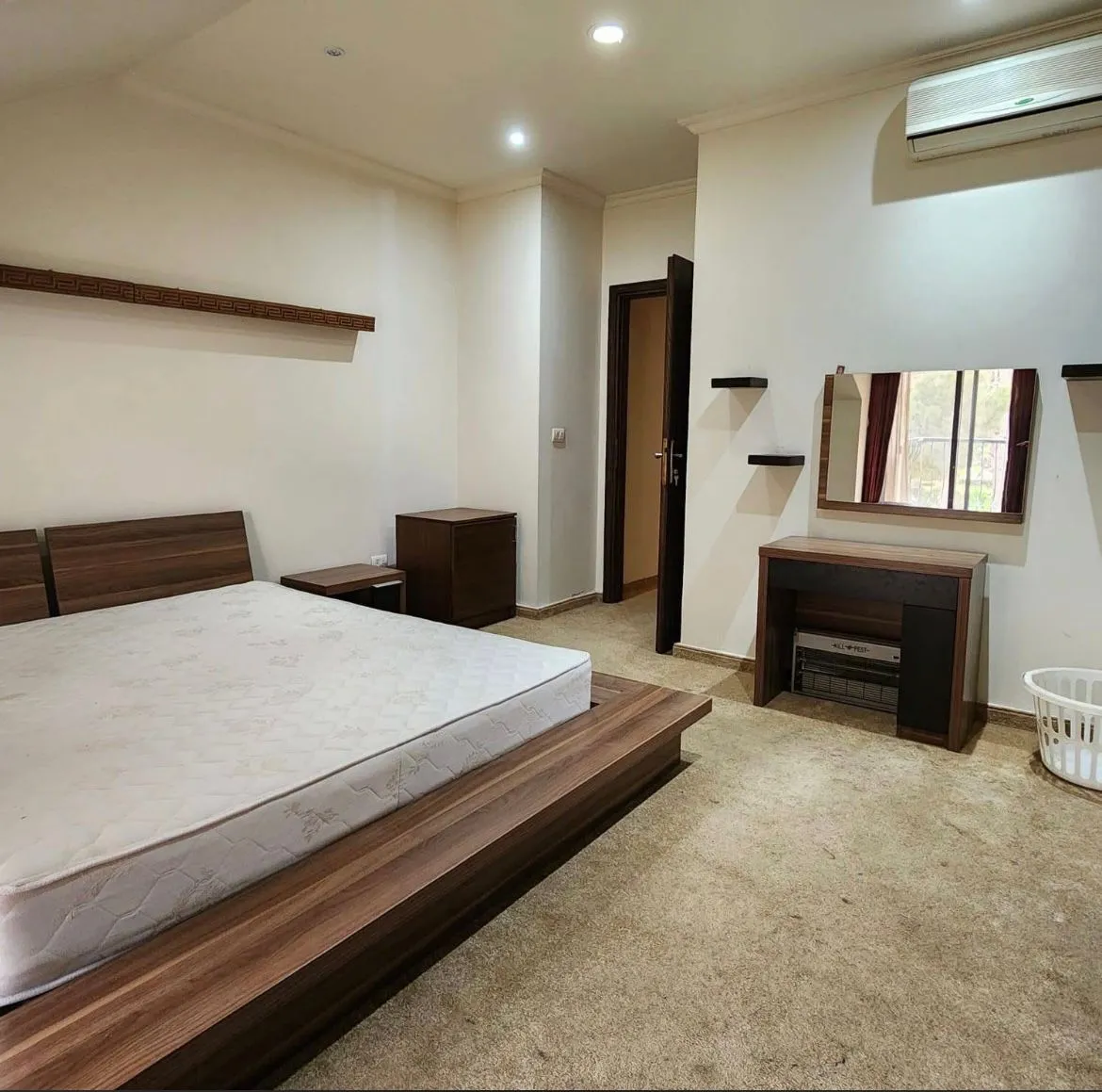 Catchy Price! Roof Apartment with Terrace For Sale in Baabdat — photo 6
