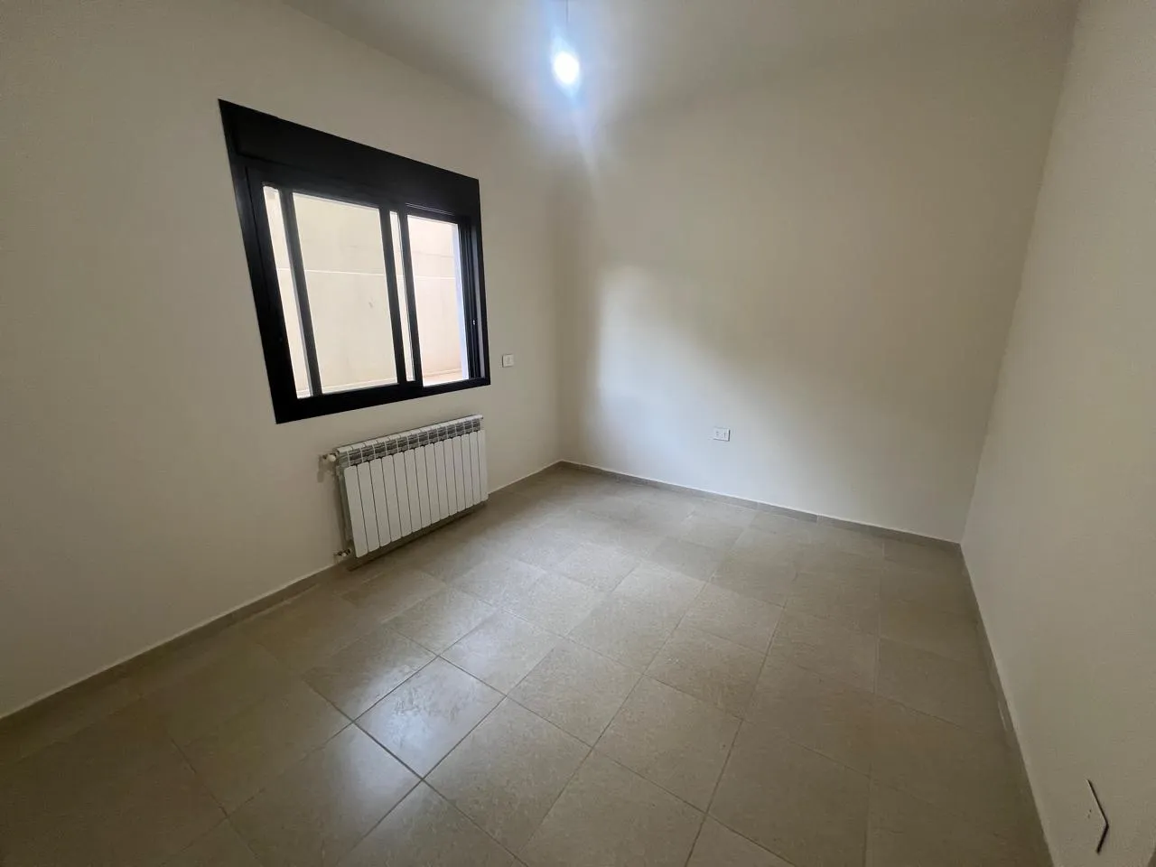 Brand New Apartment with Terrace For Sale in Baabdat — الصورة 3
