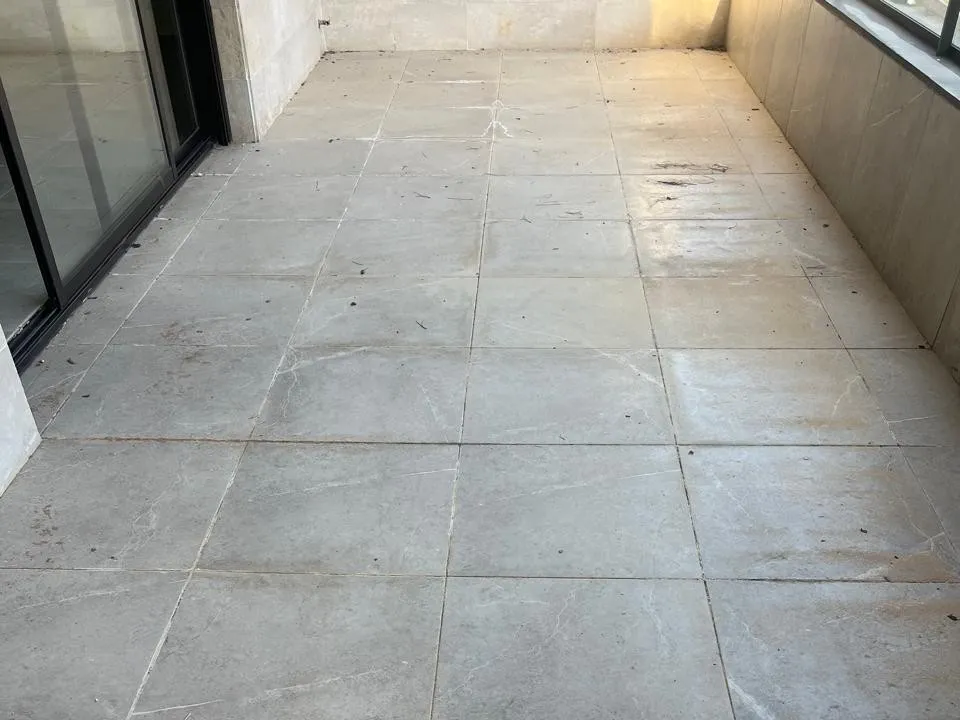 Brand New Apartment with Terrace For Sale in Baabdat — الصورة 5