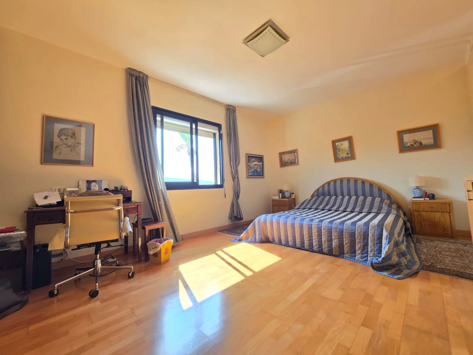 Spacious Apartment With Open View For Sale in Hazmieh — photo 5