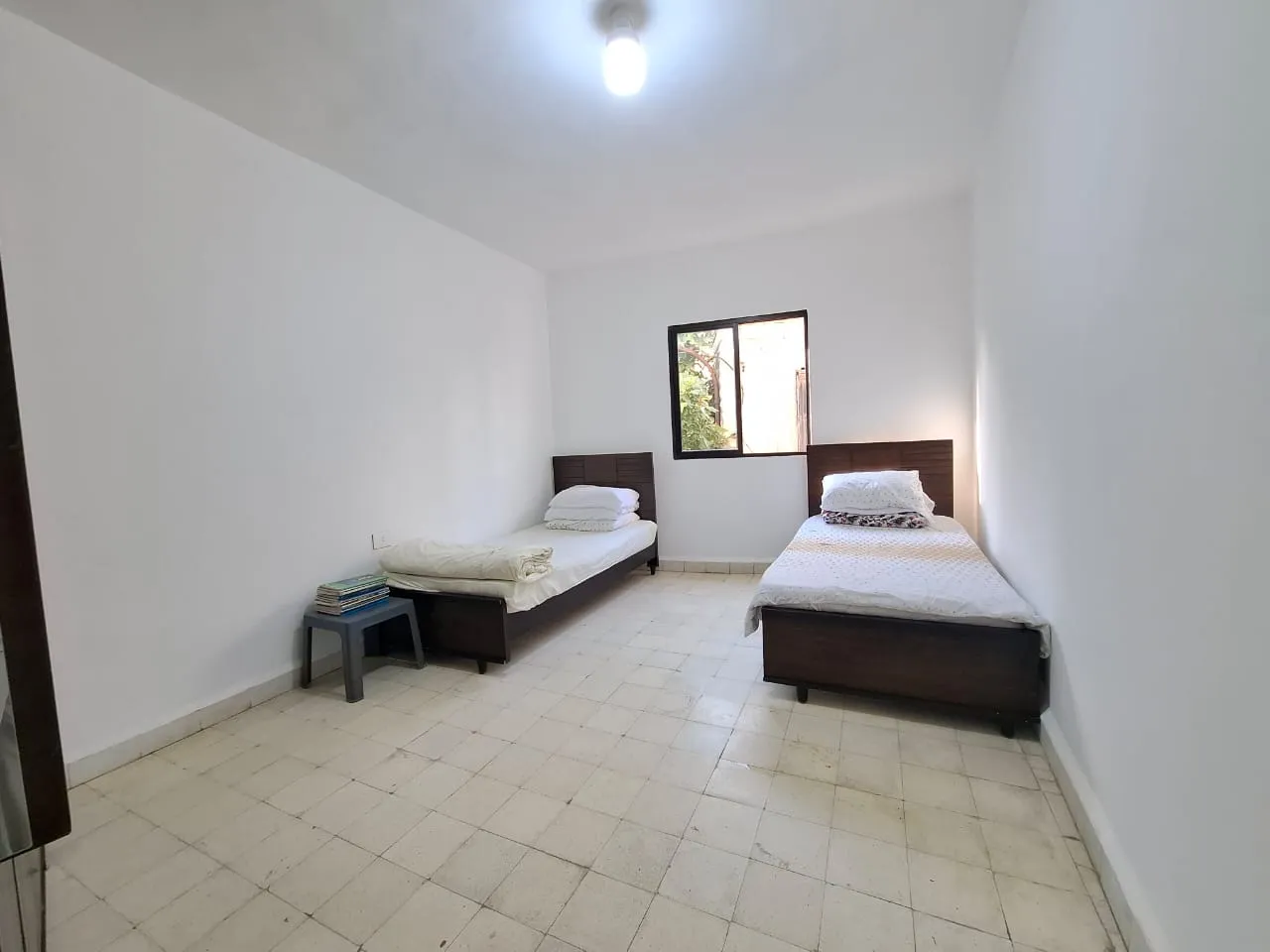 Renovated 1-Bedroom Apartment in Prime Location For Sale in Jounieh — الصورة 2