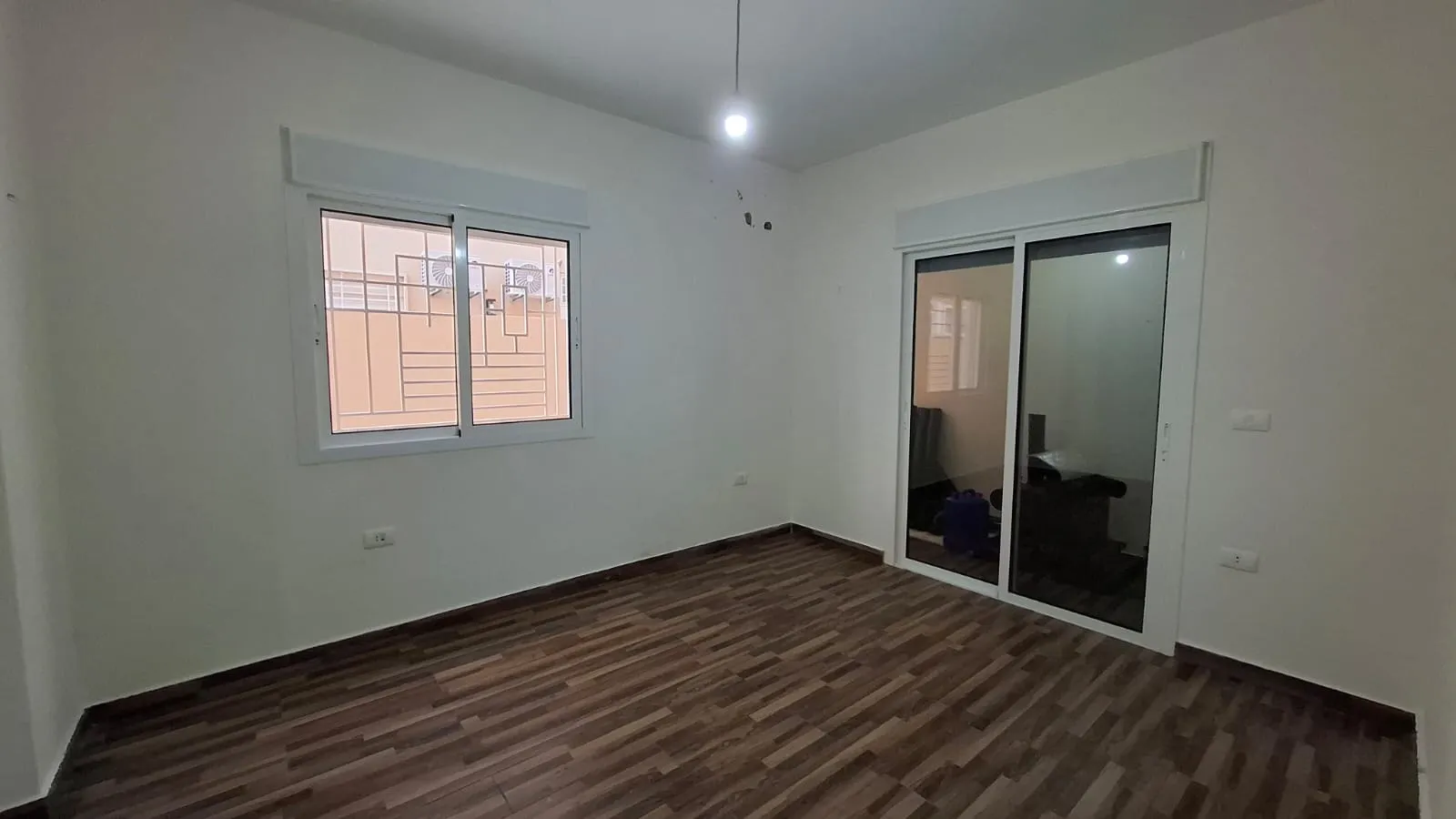 Super Deluxe 2-Bedroom Apartment For Sale in Mehrine, Jbeil Near LAU — الصورة 4