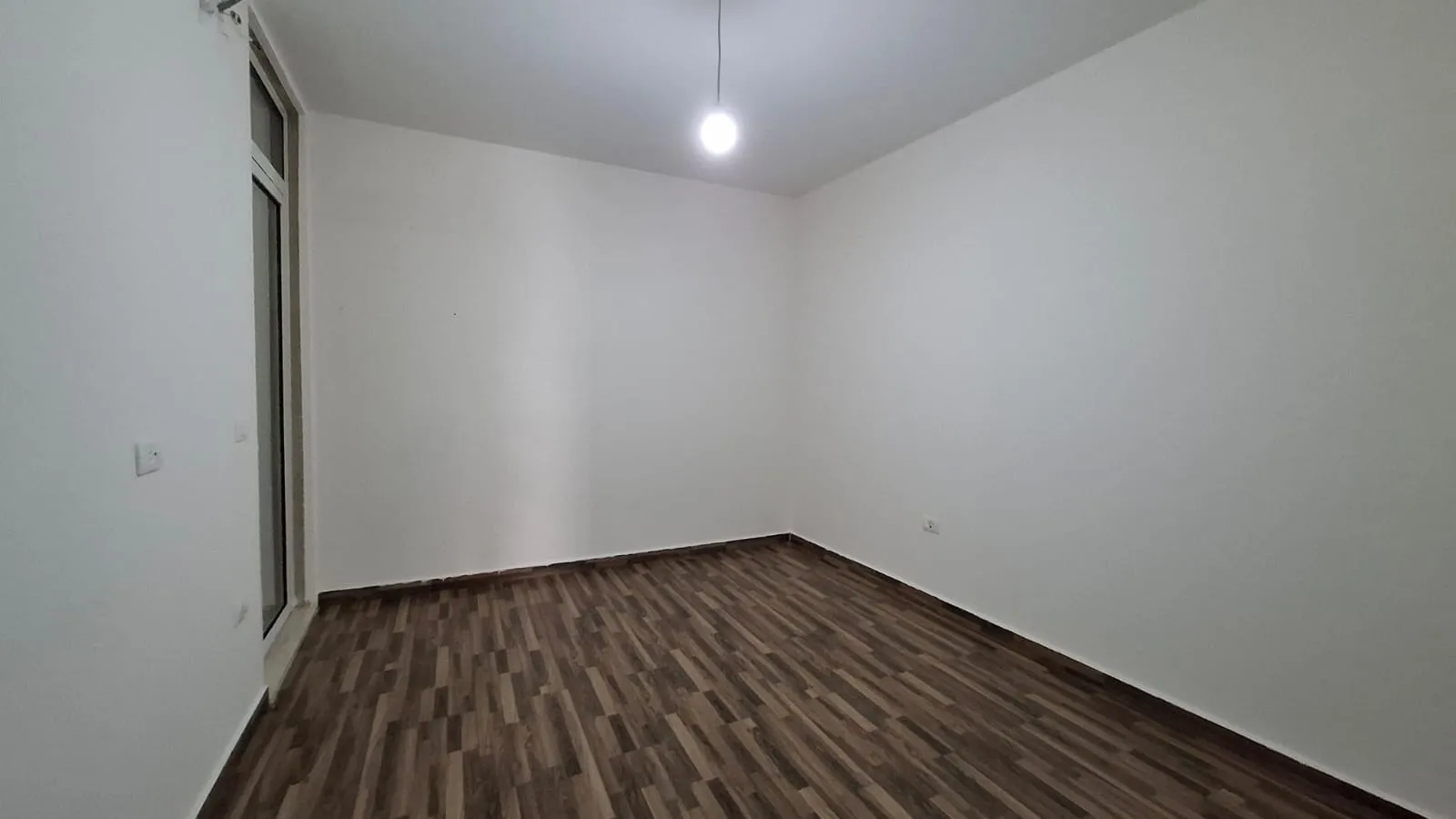 Super Deluxe 2-Bedroom Apartment For Sale in Mehrine, Jbeil Near LAU — الصورة 5
