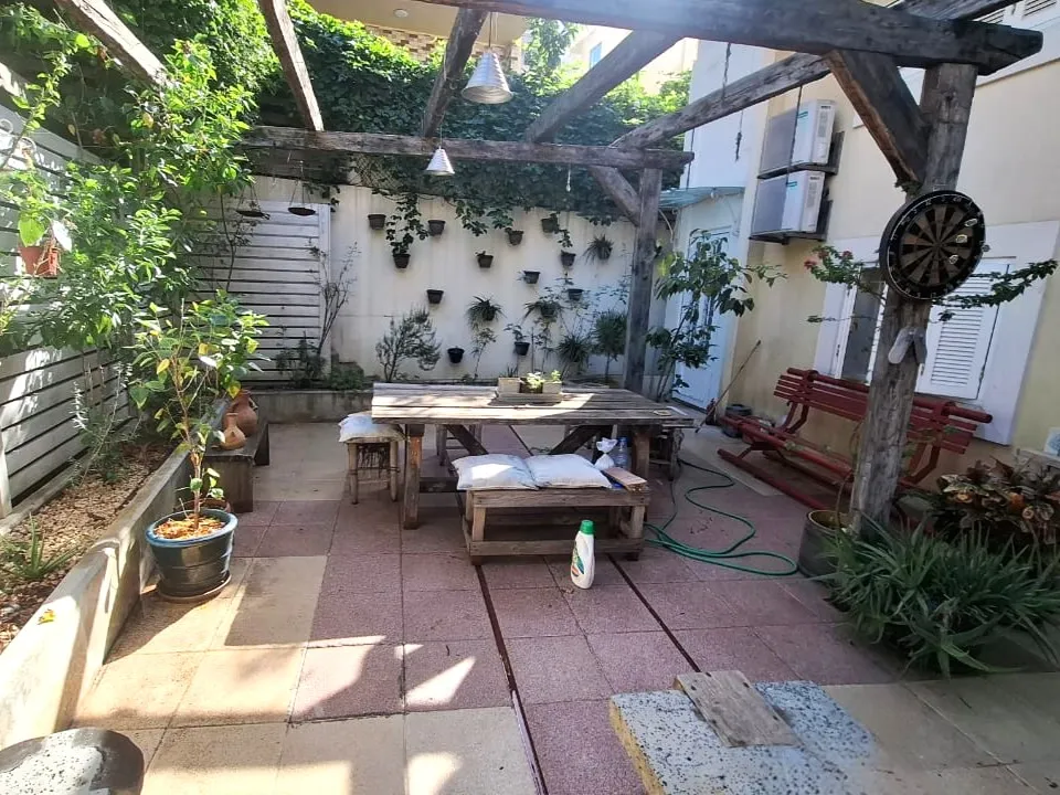 Duplex Fully Furnished With Terrace For Rent in Dbayeh — الصورة 4