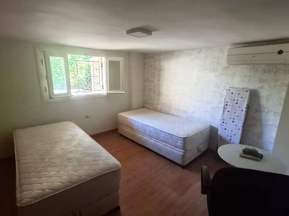 Duplex Fully Furnished With Terrace For Rent in Dbayeh — الصورة 9