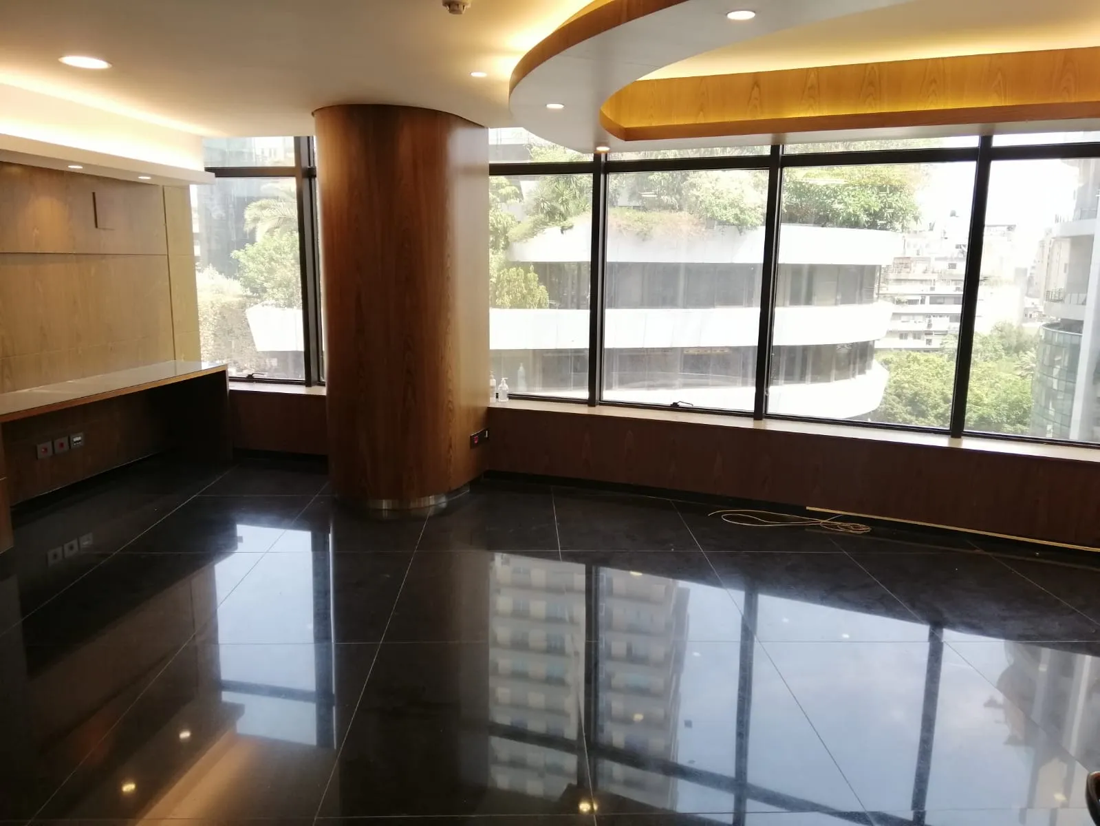 Office For Sale in Prime Location in Achrafieh, St. Nicolas — photo 3