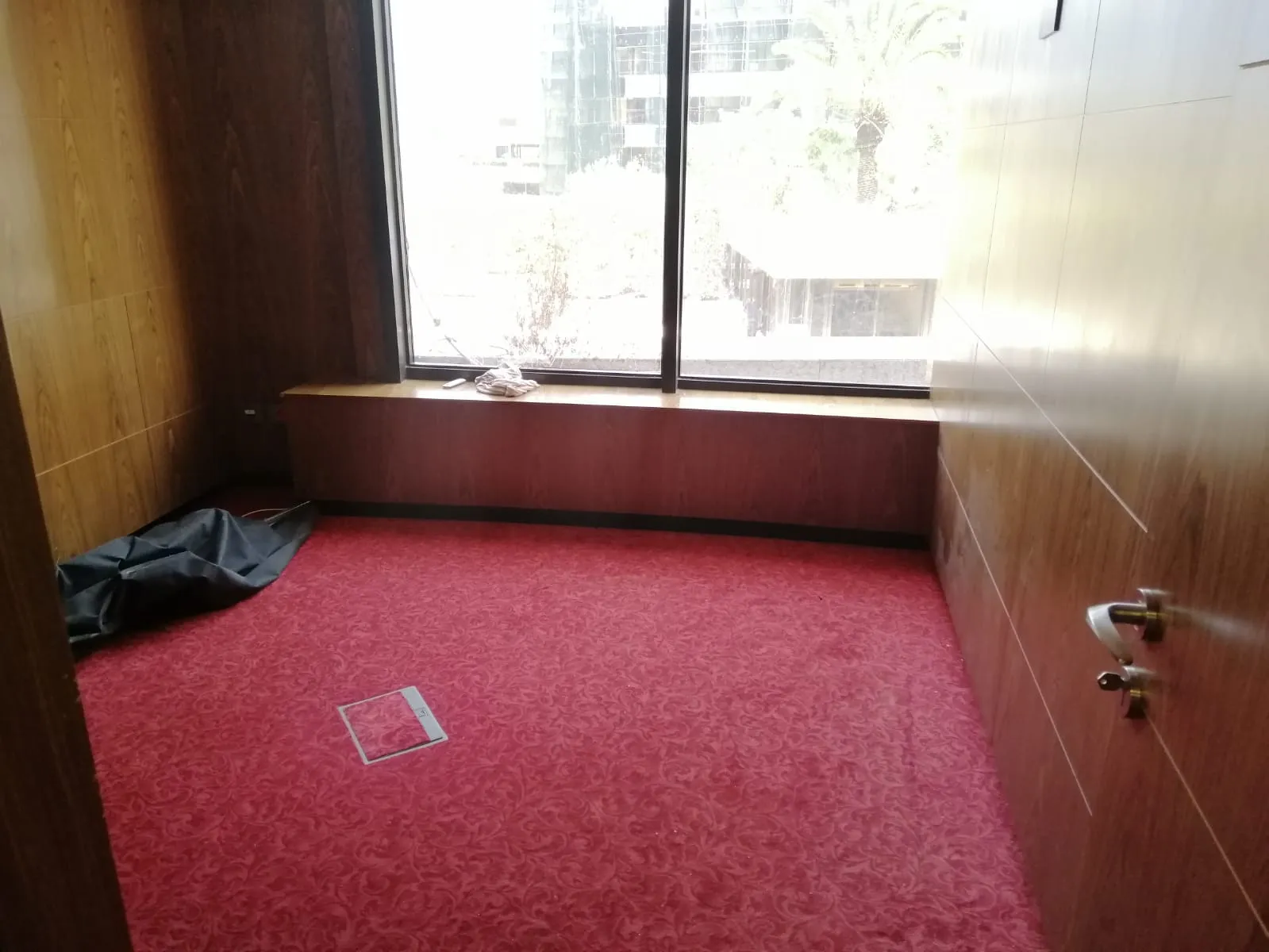 Office For Sale in Prime Location in Achrafieh, St. Nicolas — photo 4