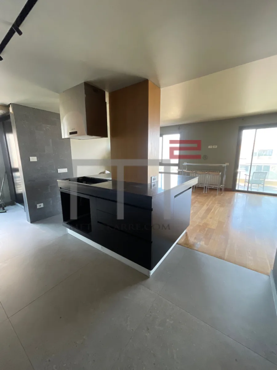 Apartment for Rent in Jamhour — الصورة 3