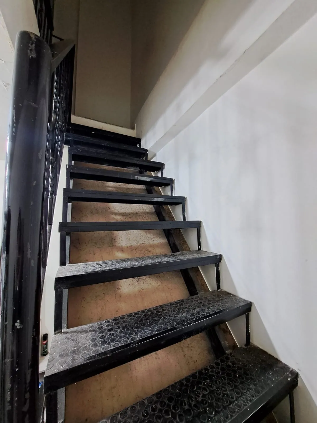 85 SQM Shop for Sale – Zalka — photo 2