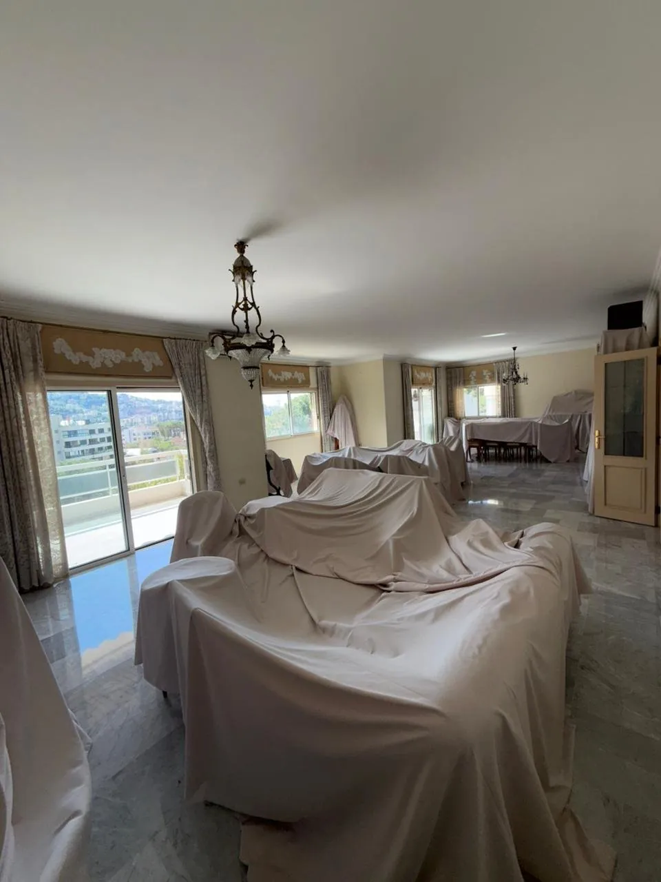 315 SQM Appartment for Sale in Rabieh