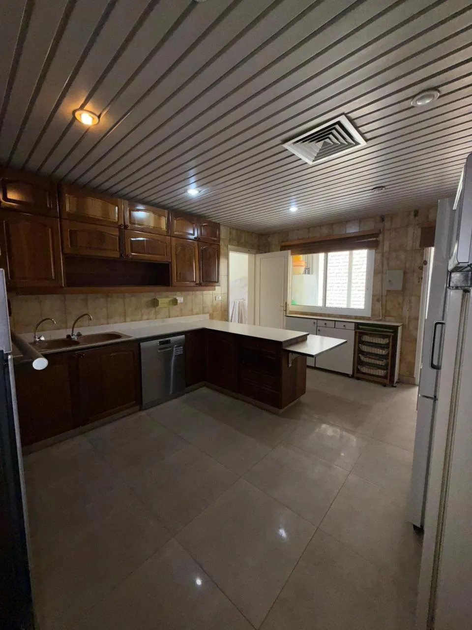315 SQM Appartment for Sale in Rabieh — photo 2