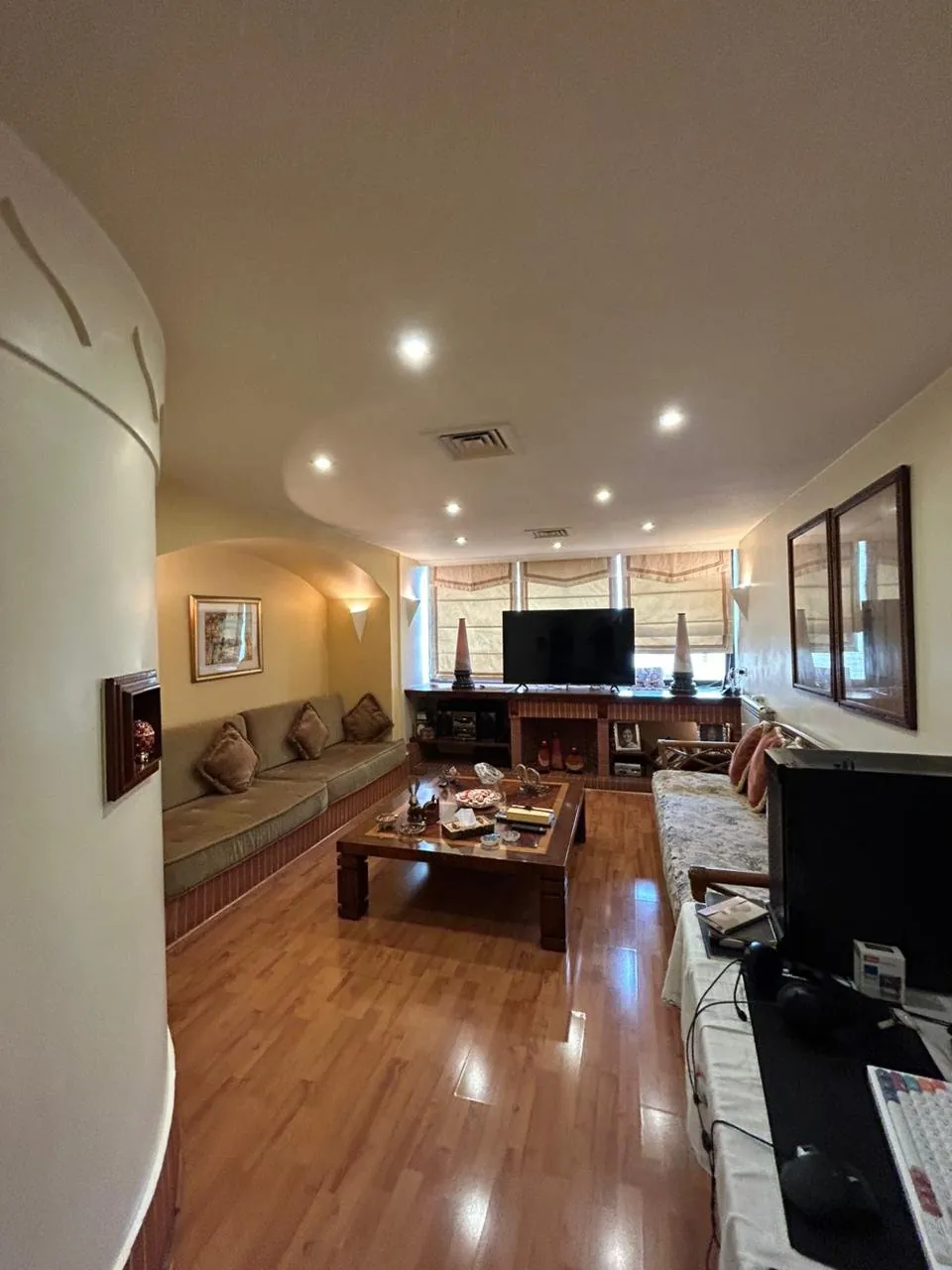 230 SQM Fully Furnished Apartment for Sale – Mar Roukoz — photo 4