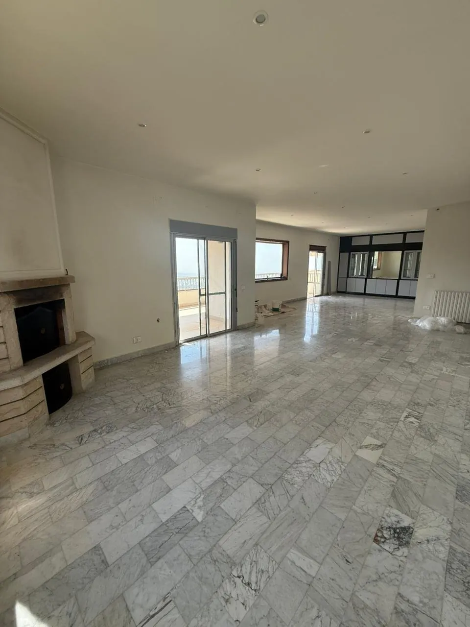 220 SQM Apartment for Rent – Biyada
