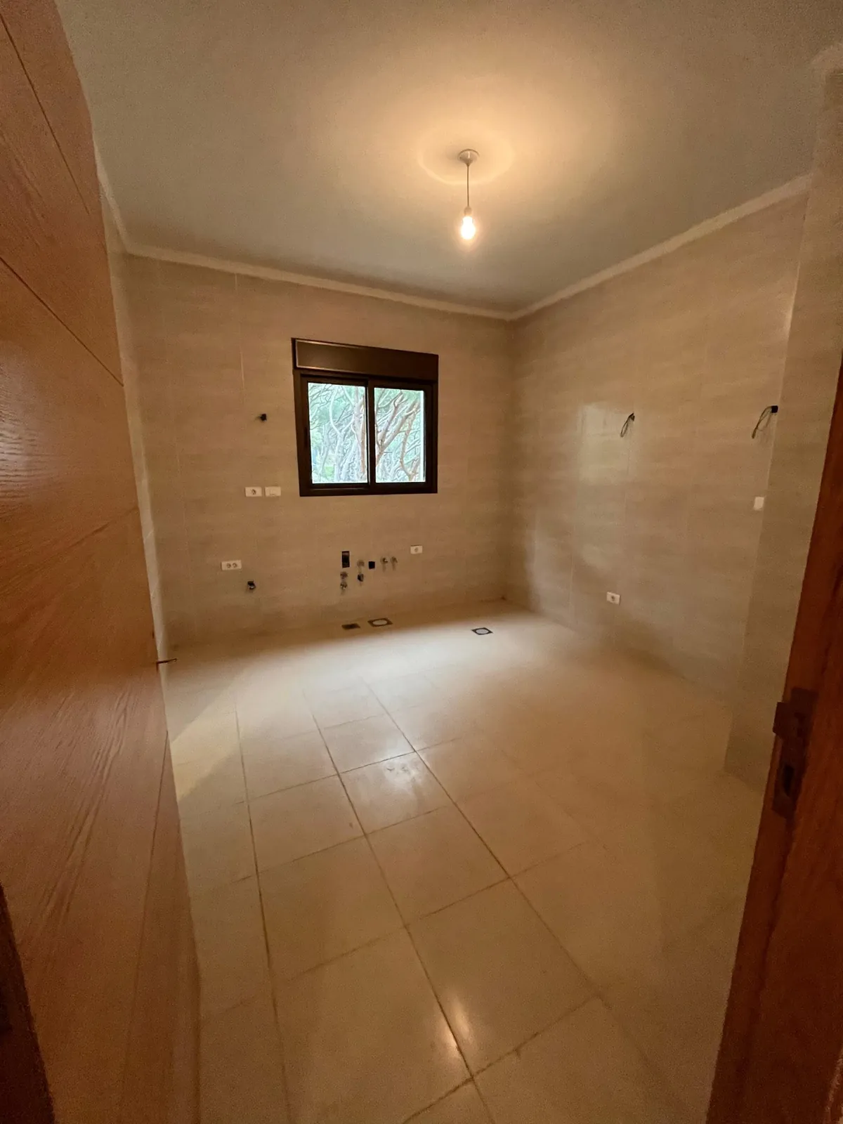 175 SQM Apartment for Sale – Broumana