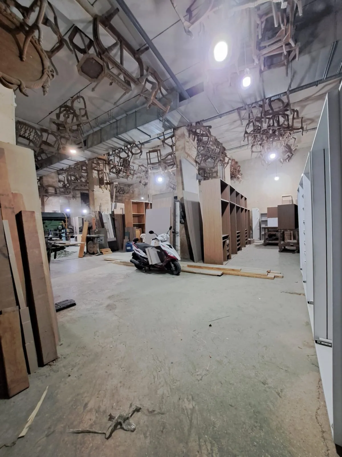 1000 SQM Warehouse for Rent – Dekweneh — الصورة 2