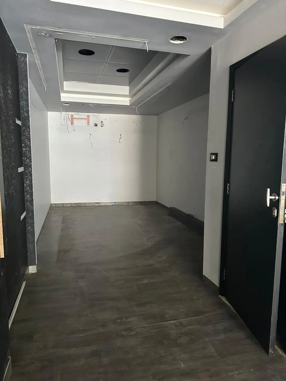 60 SQM Shop for Rent – Zalka — photo 2