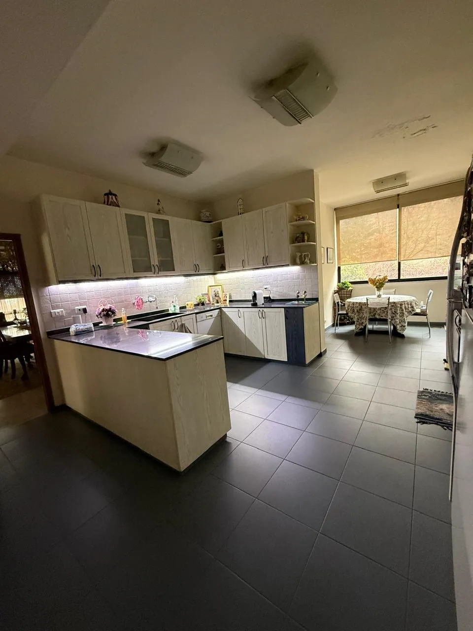320 SQM – Apartment for Sale – Mtayleb — photo 4