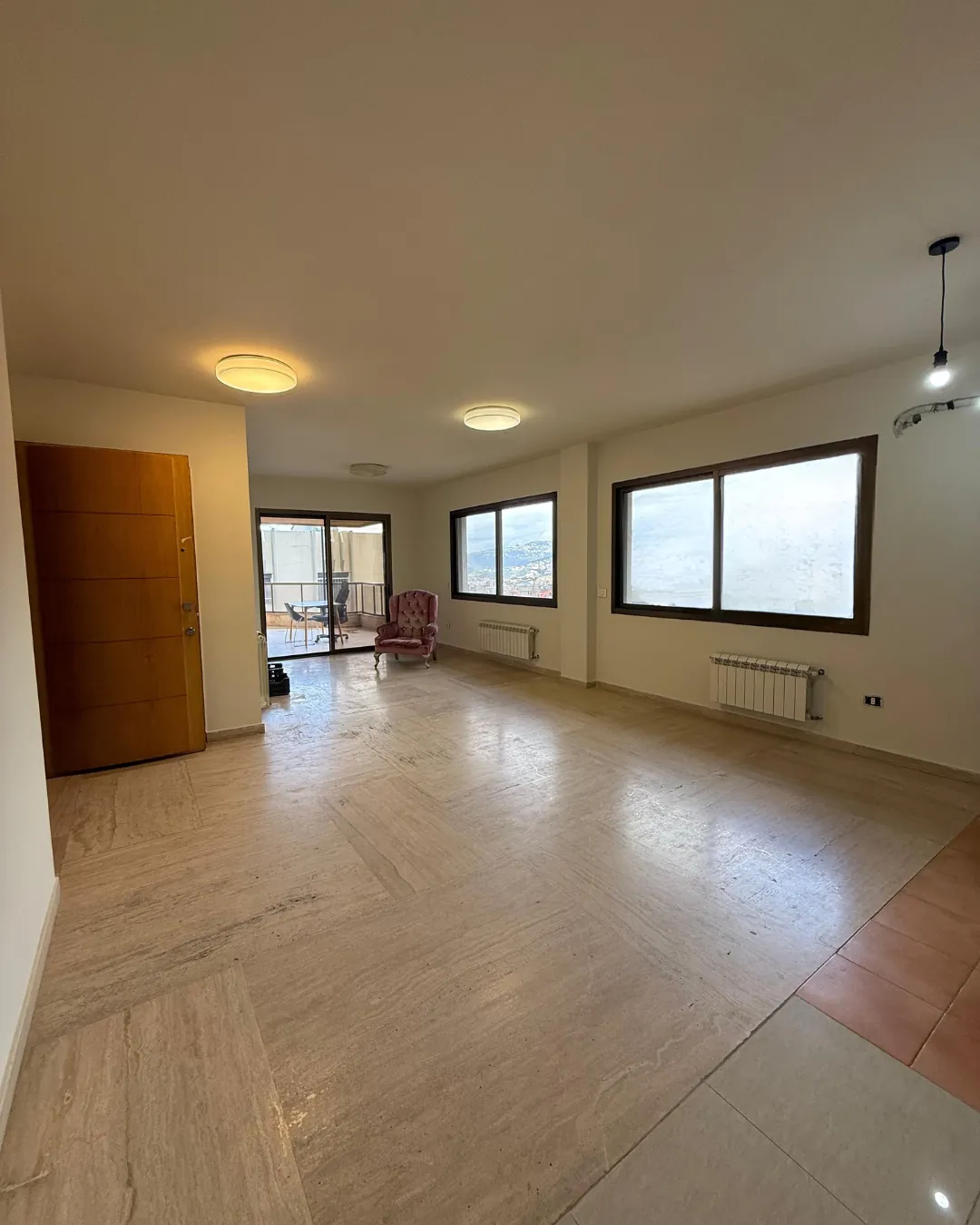165 SQM Apartment for Rent – Bayada Prime Location