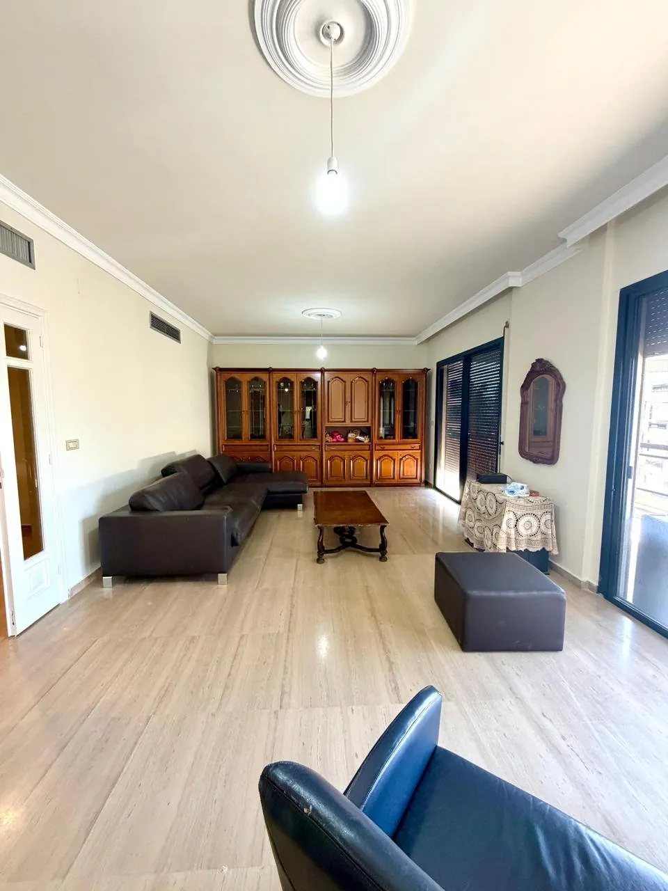 300 SQM Apartment for Rent – Rabieh