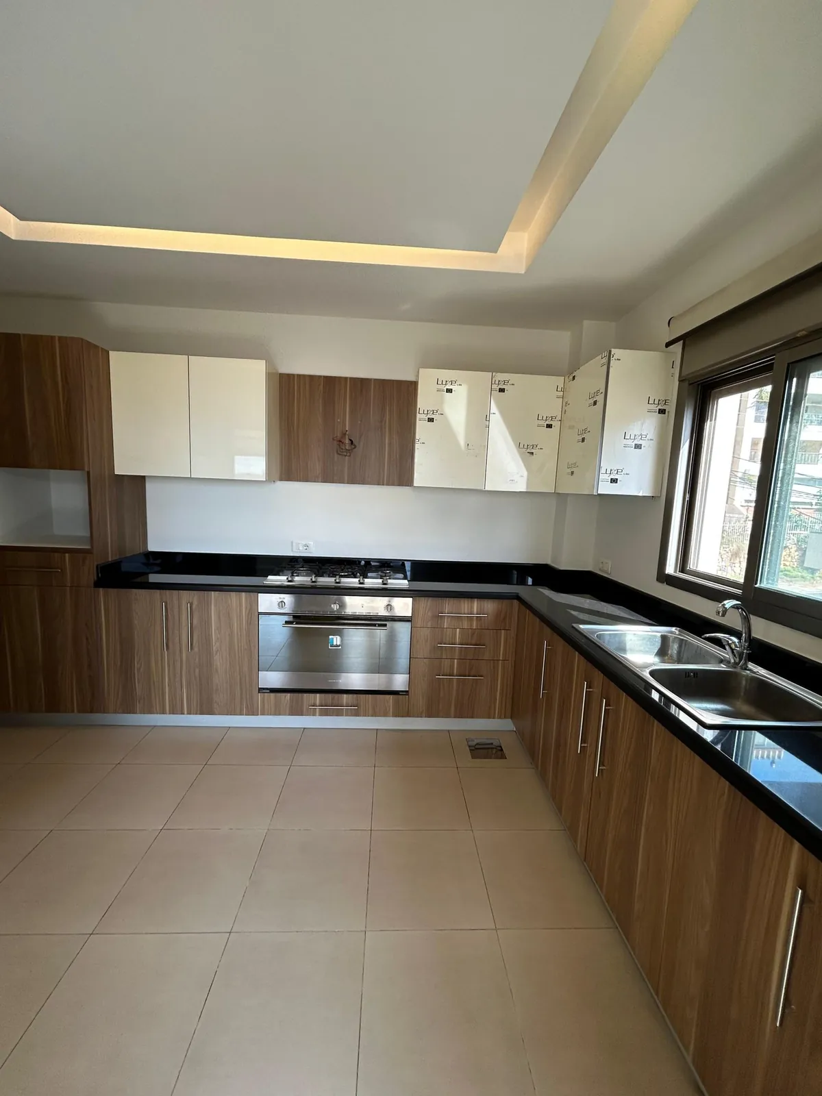 215 SQM Apartment for Sale – Ain Saadeh — photo 5