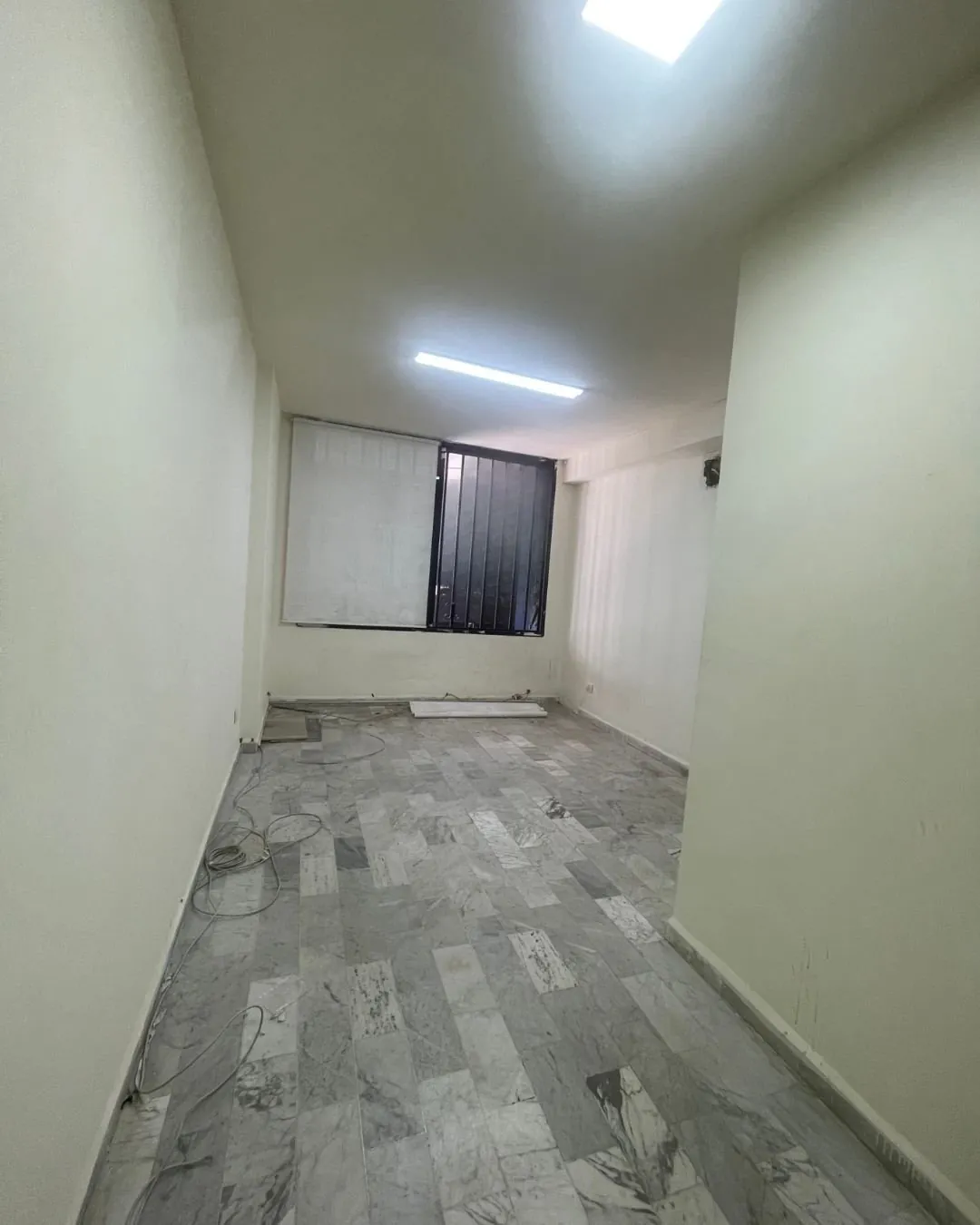 50 SQM Shop for Rent – Zalka — الصورة 2