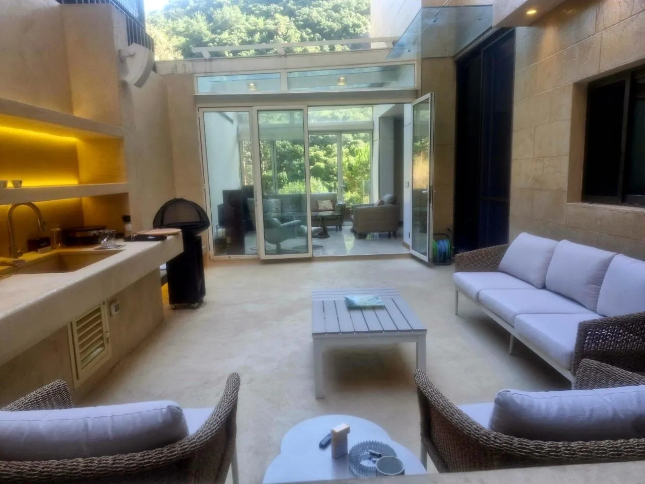 300 SQM Fully Furnished Apartment for Rent – Biyada — photo 2