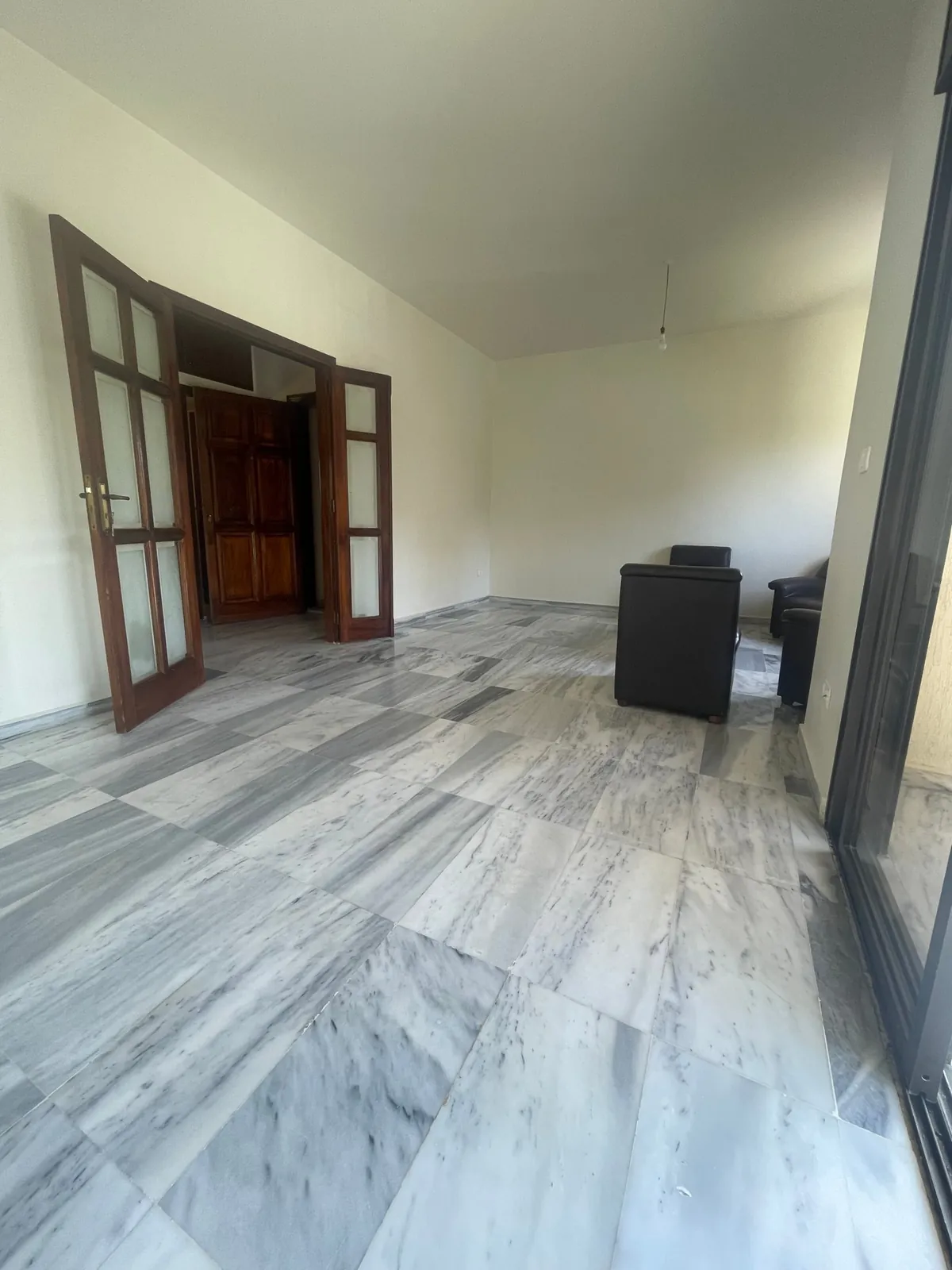 135 SQM Apartment for Sale – Zalka Prime Location — photo 2