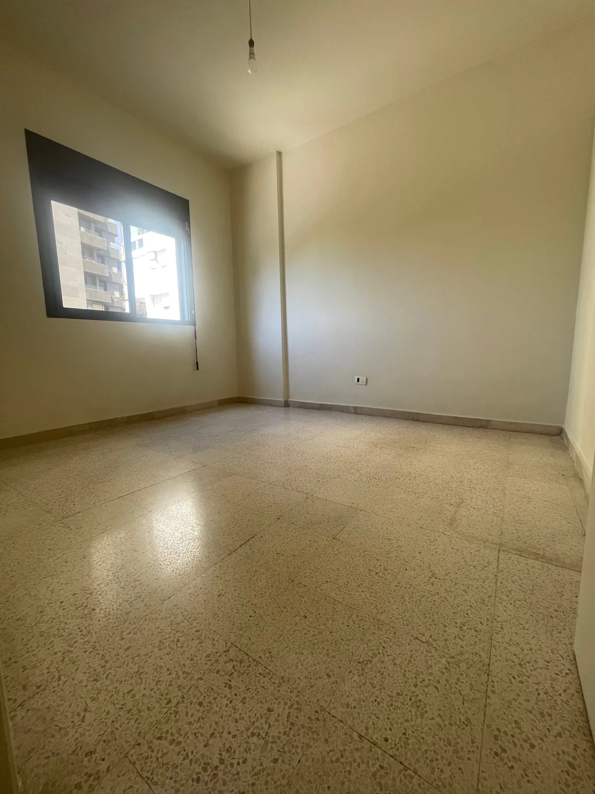 135 SQM Apartment for Sale – Zalka Prime Location — photo 5
