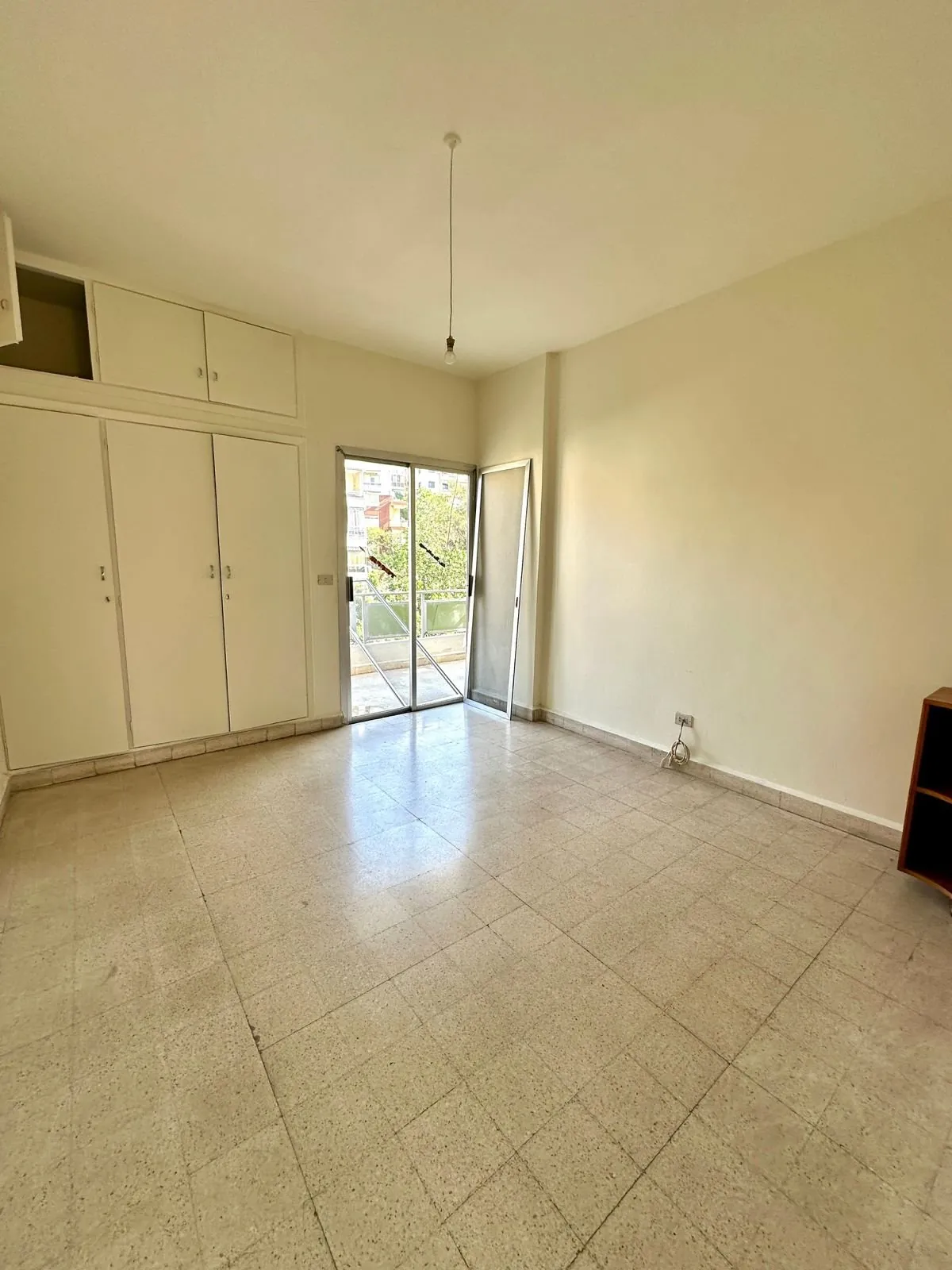 200 SQM Apartment for Sale – Mazraat Yachouh — photo 3