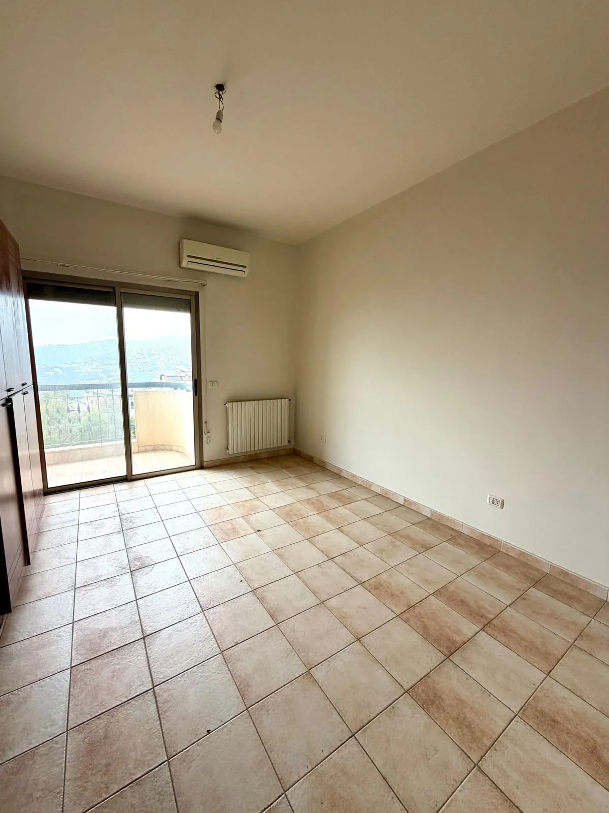 200 SQM Apartment for Sale – Elissar